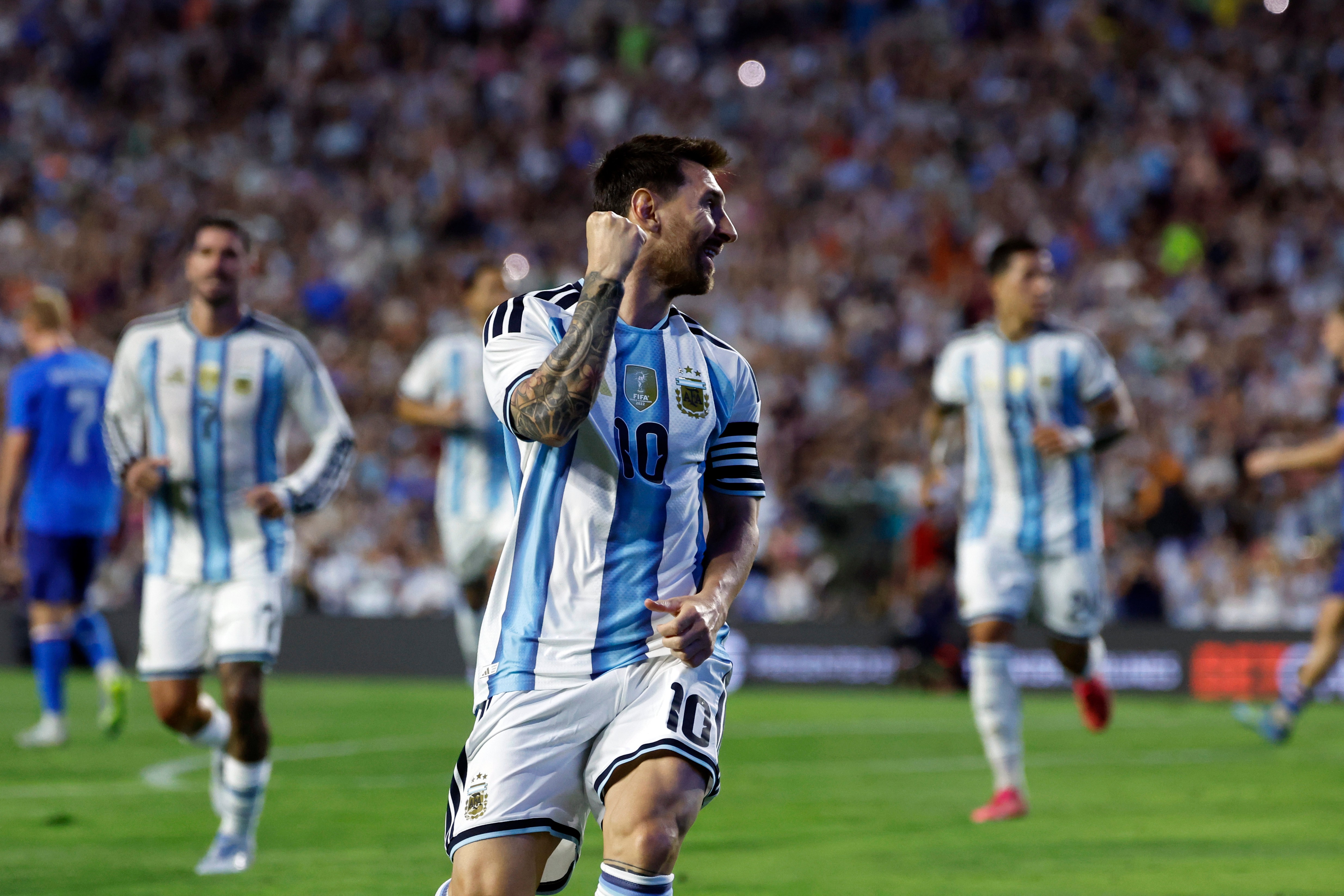 Messi regresó con gol tras la lesión a una semana del debut en su sexto Mundial