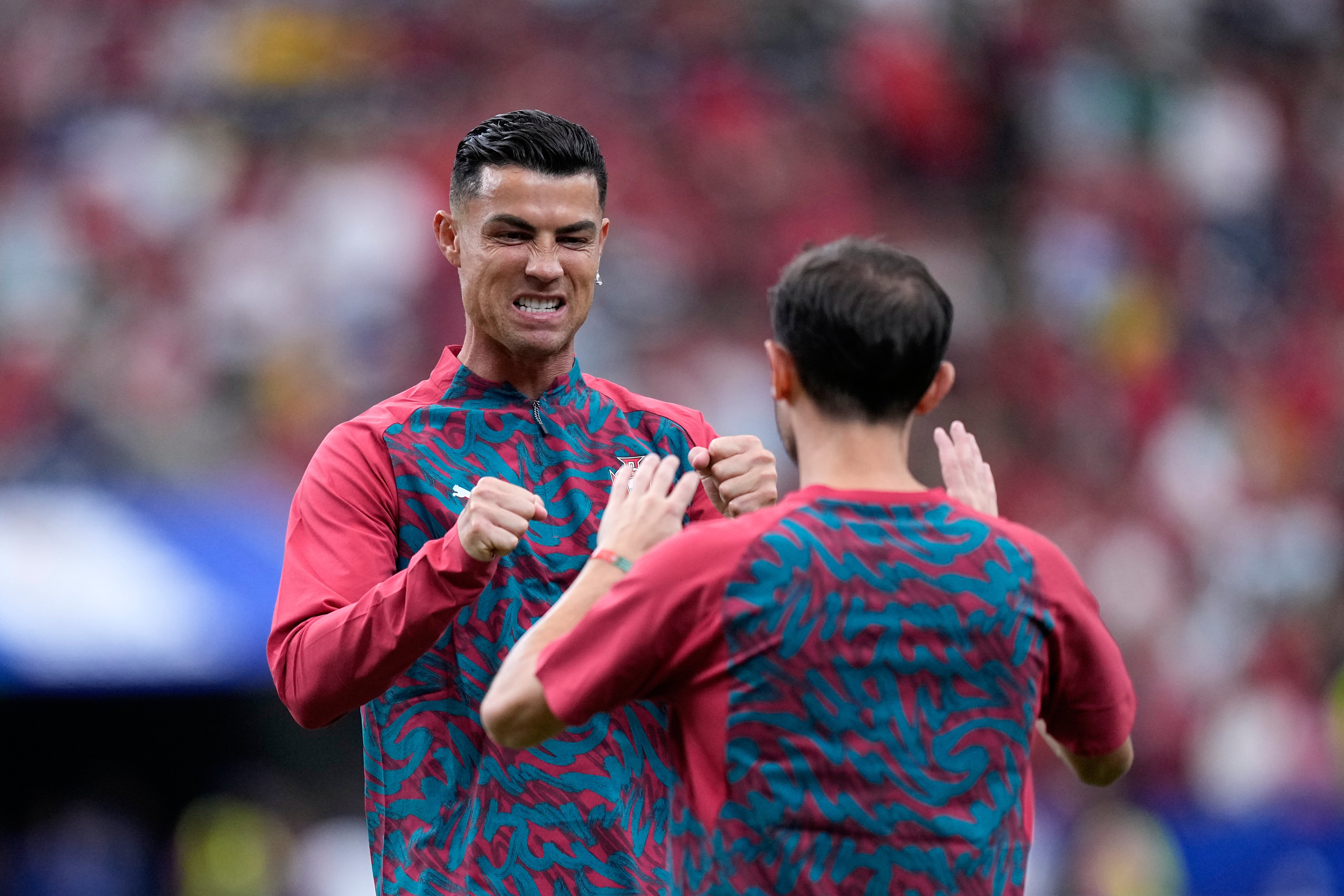 Cristiano Ronaldo muestra una selección de Portugal "siempre unida"
