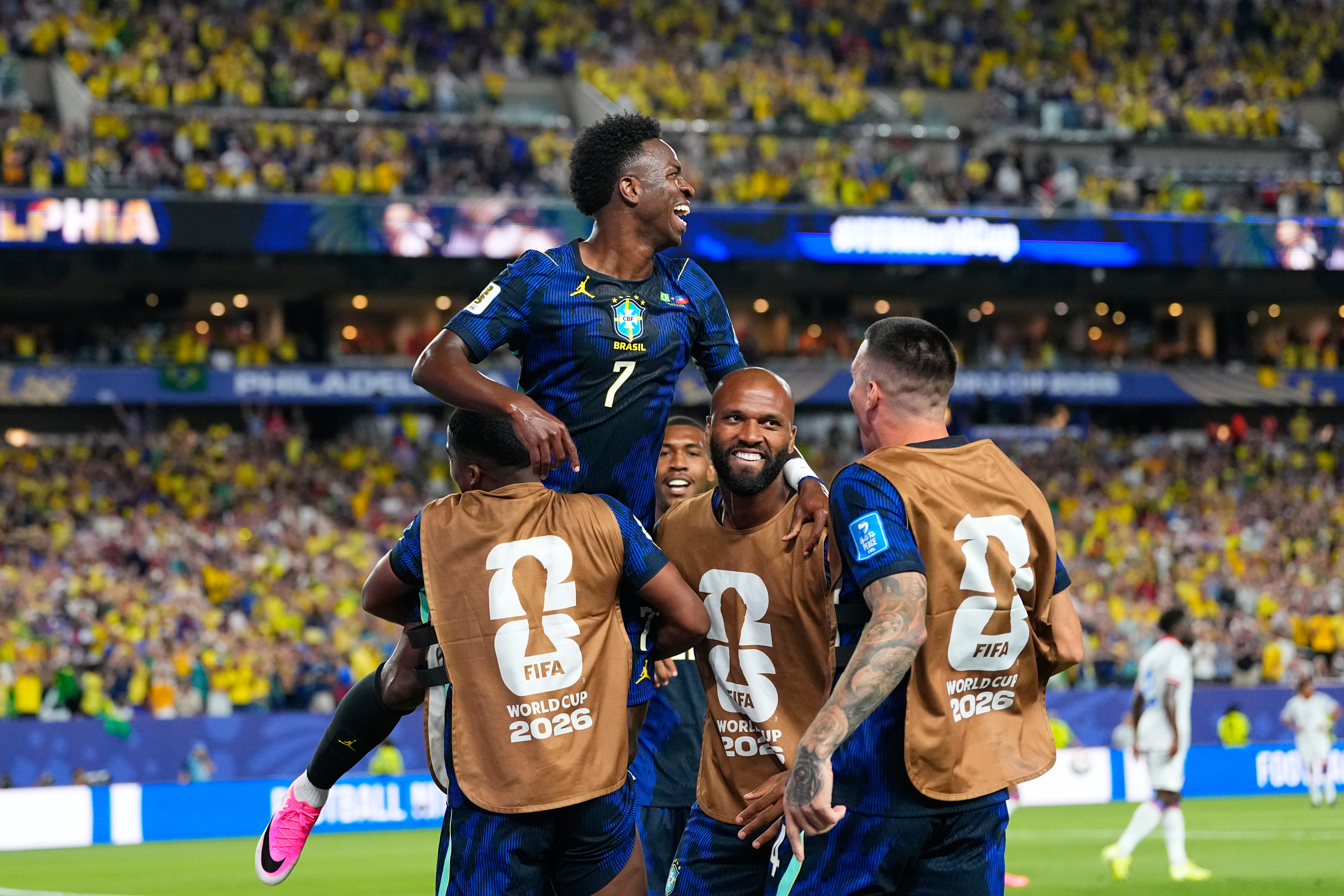 Brasil alivia sus dudas con un 3-0 sobre Haití