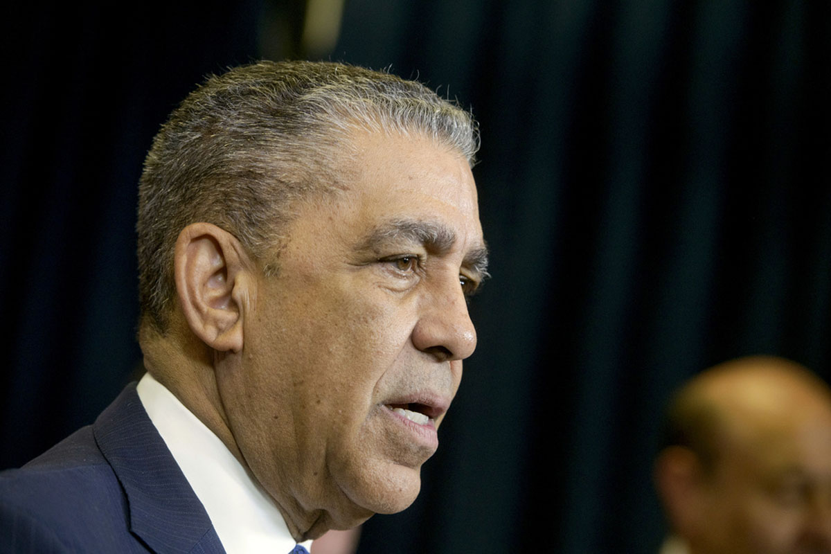 Adriano Espaillat fue derrotado en las primarias de la Cámara de Representantes de Nueva York