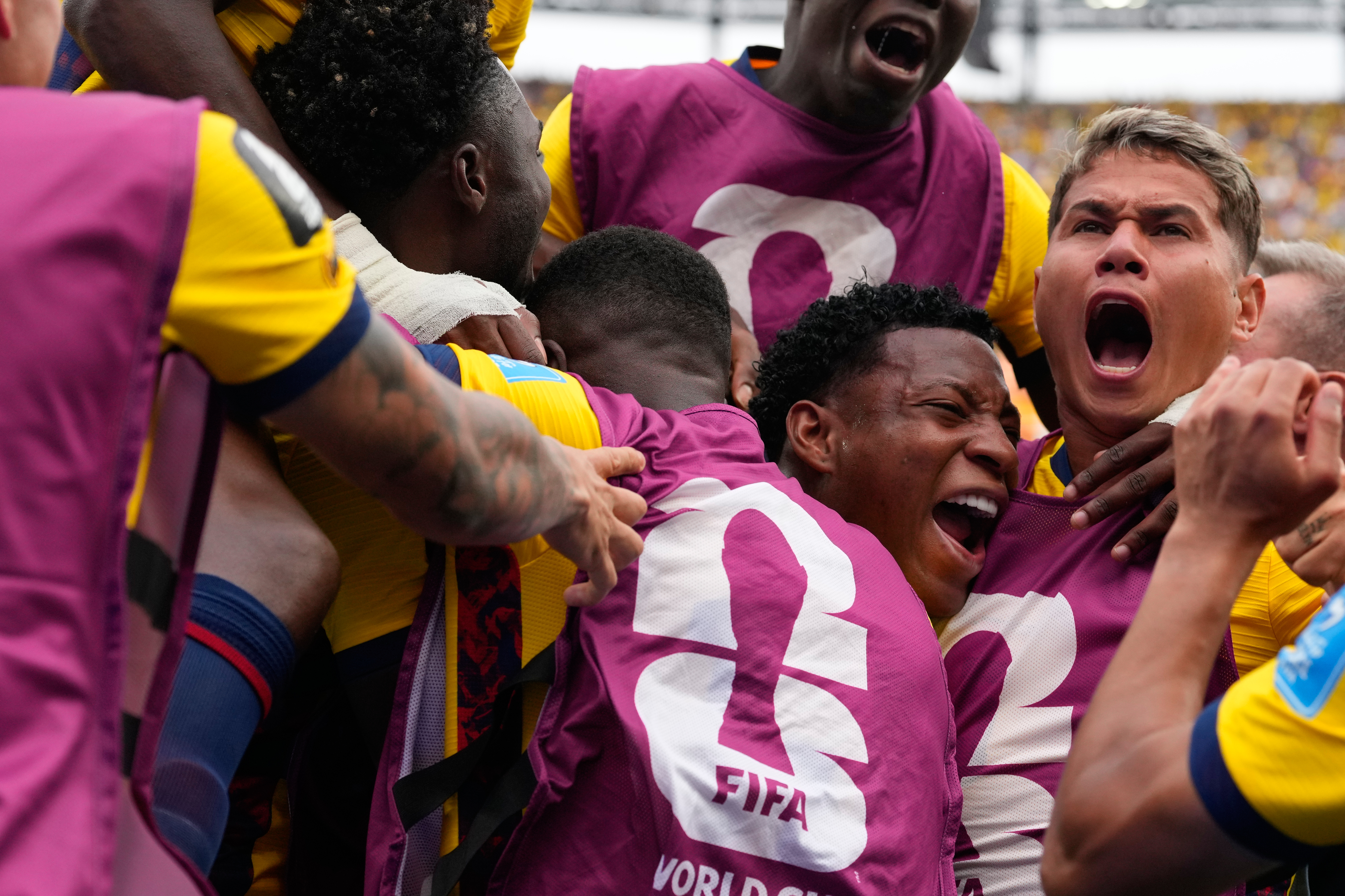 La Opinión Hoy: Ecuador logra pegarle al gigante alemán: 2-1