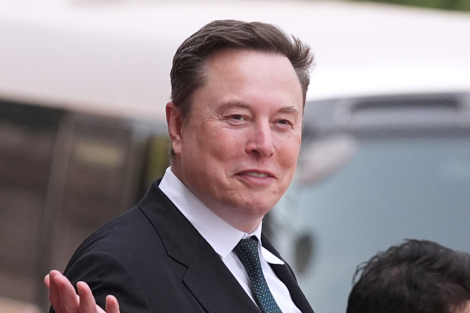 Cómo es la casa donde vive Elon Musk y que puedes comprar por $895&hellip;