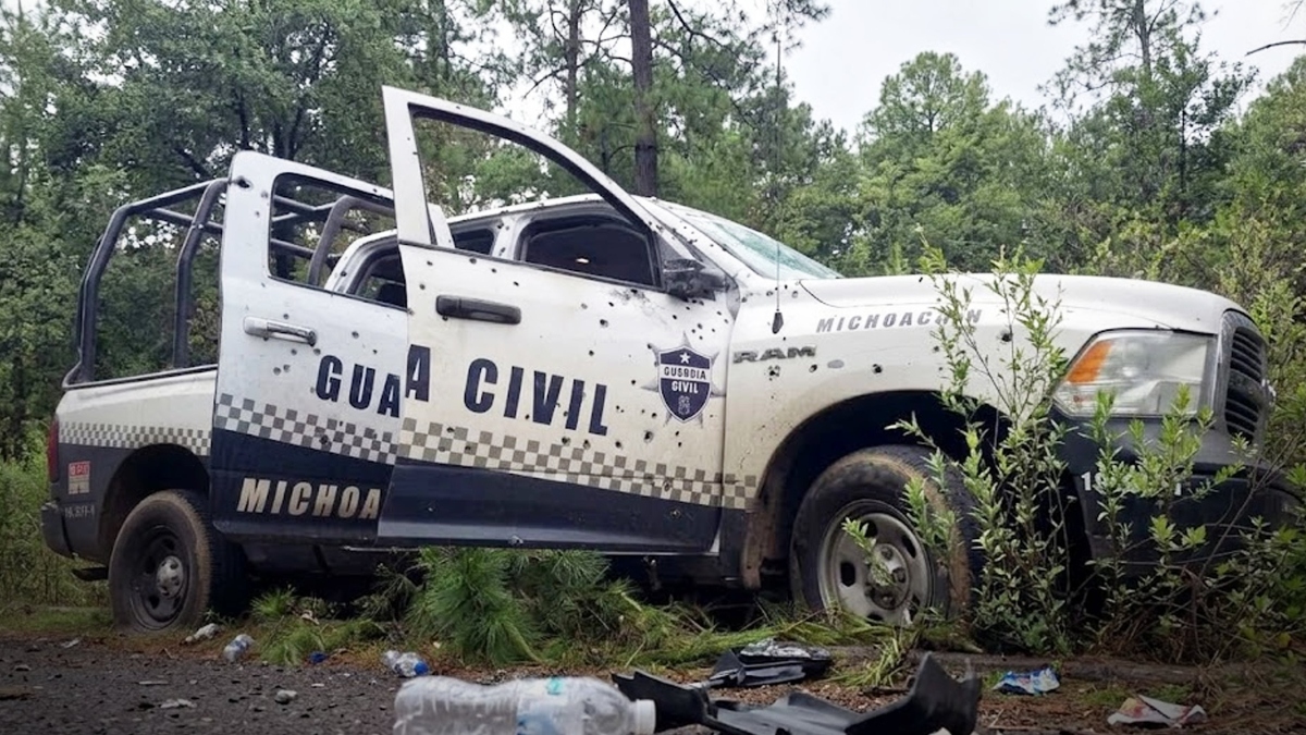 Tragedia en Michoacán: a unas horas de iniciar el Mundial emboscan y matan a 5 policías
