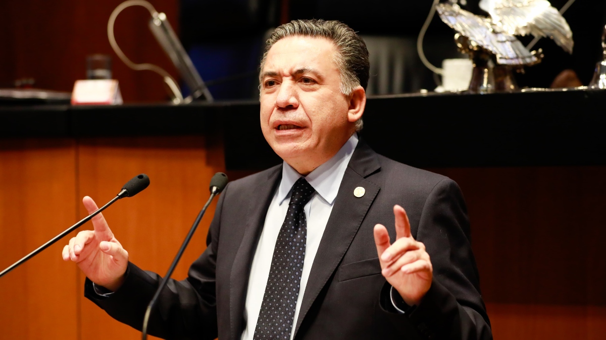 Enrique Inzunza, el senador mexicano acusado por EE.UU. de narcotráfico asegura que seguirá en el cargo