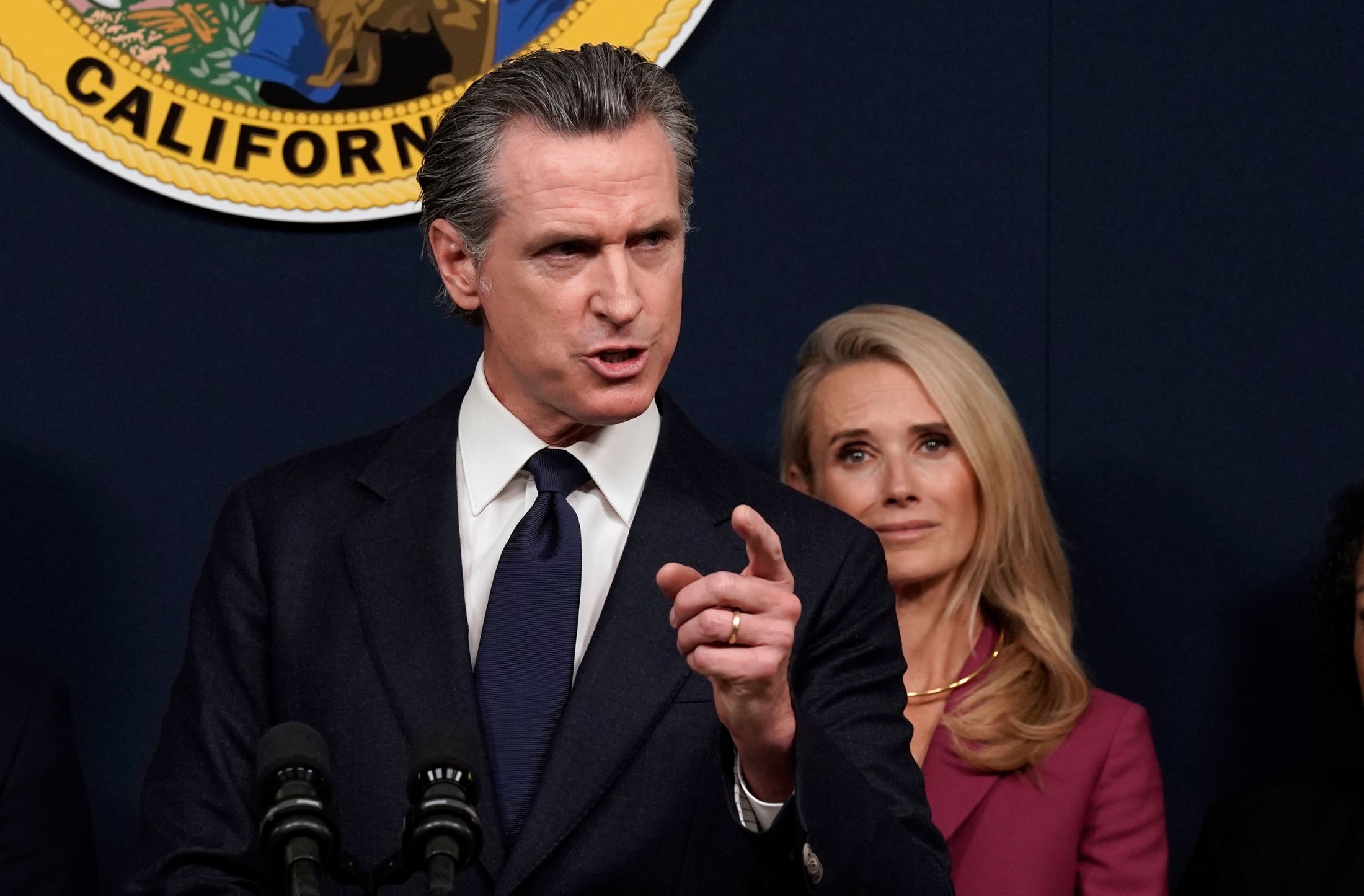 El punto débil de Newsom: donaciones legales, pero bajo sospecha