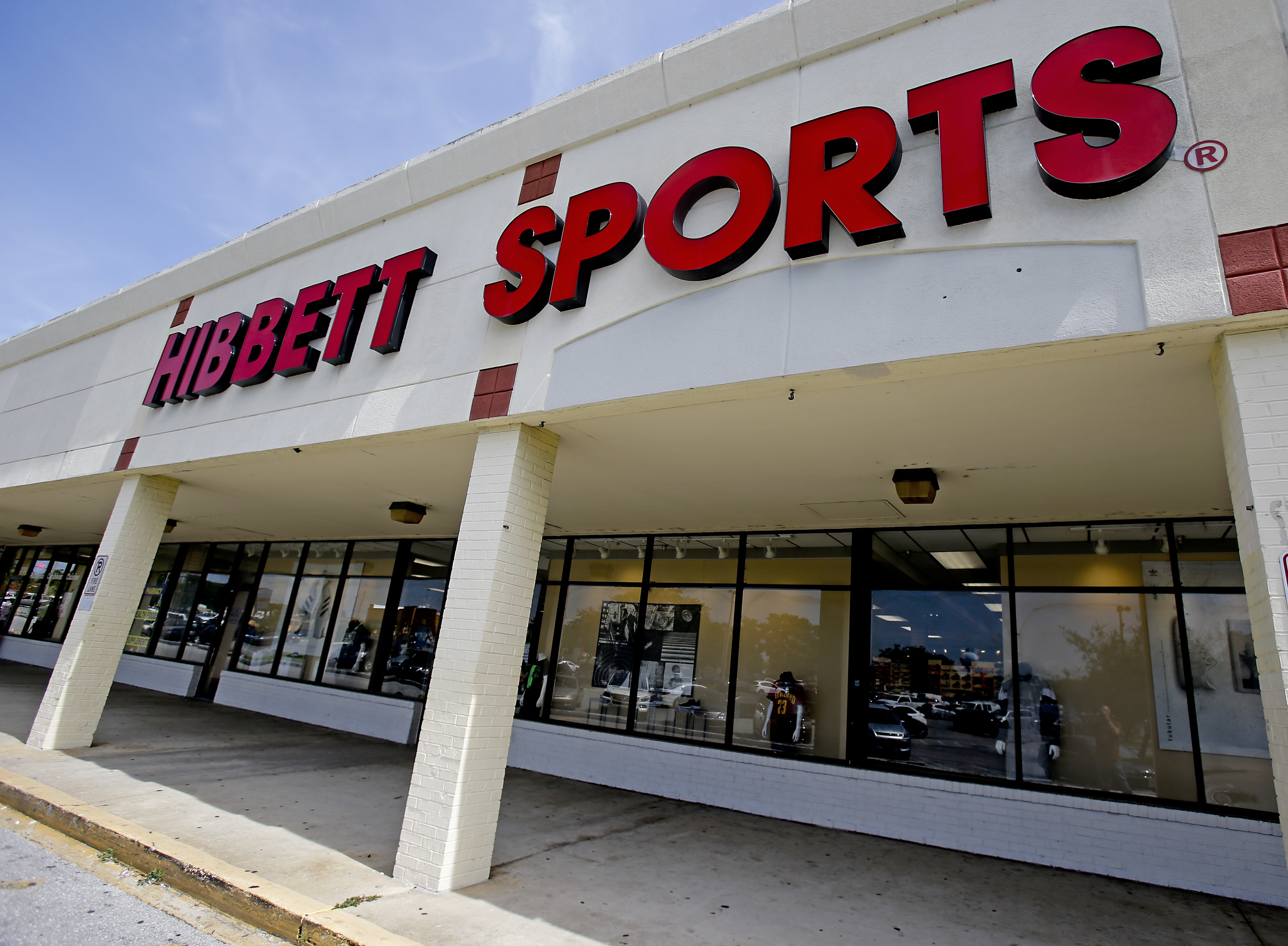 JD Sports cerrará tiendas Hibbett en EE.UU. para reorganizar su presencia en el mercado