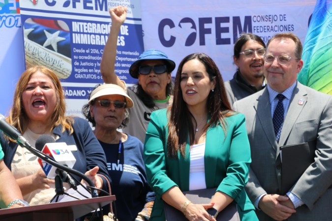 La gente del sureste de Los Ángeles se reporta lista para votar en las elecciones primarias de este 2 de junio.
