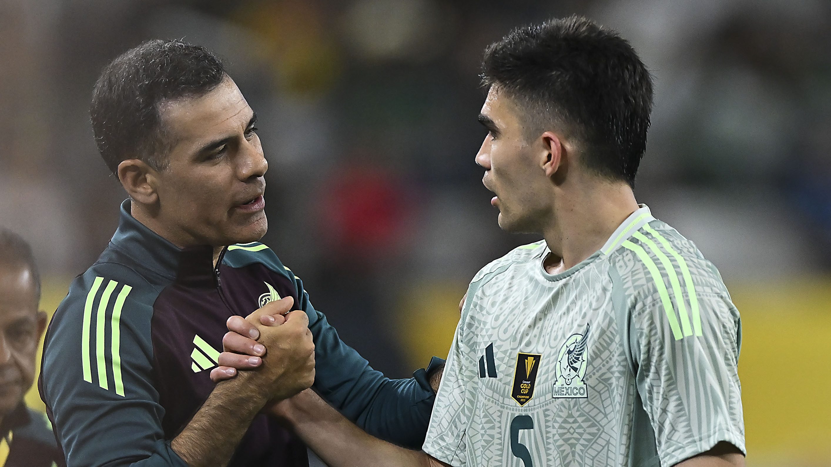El zaguero Johan Vásquez revela las enseñanzas de Rafa Márquez en los entrenamientos de la selección mexicana