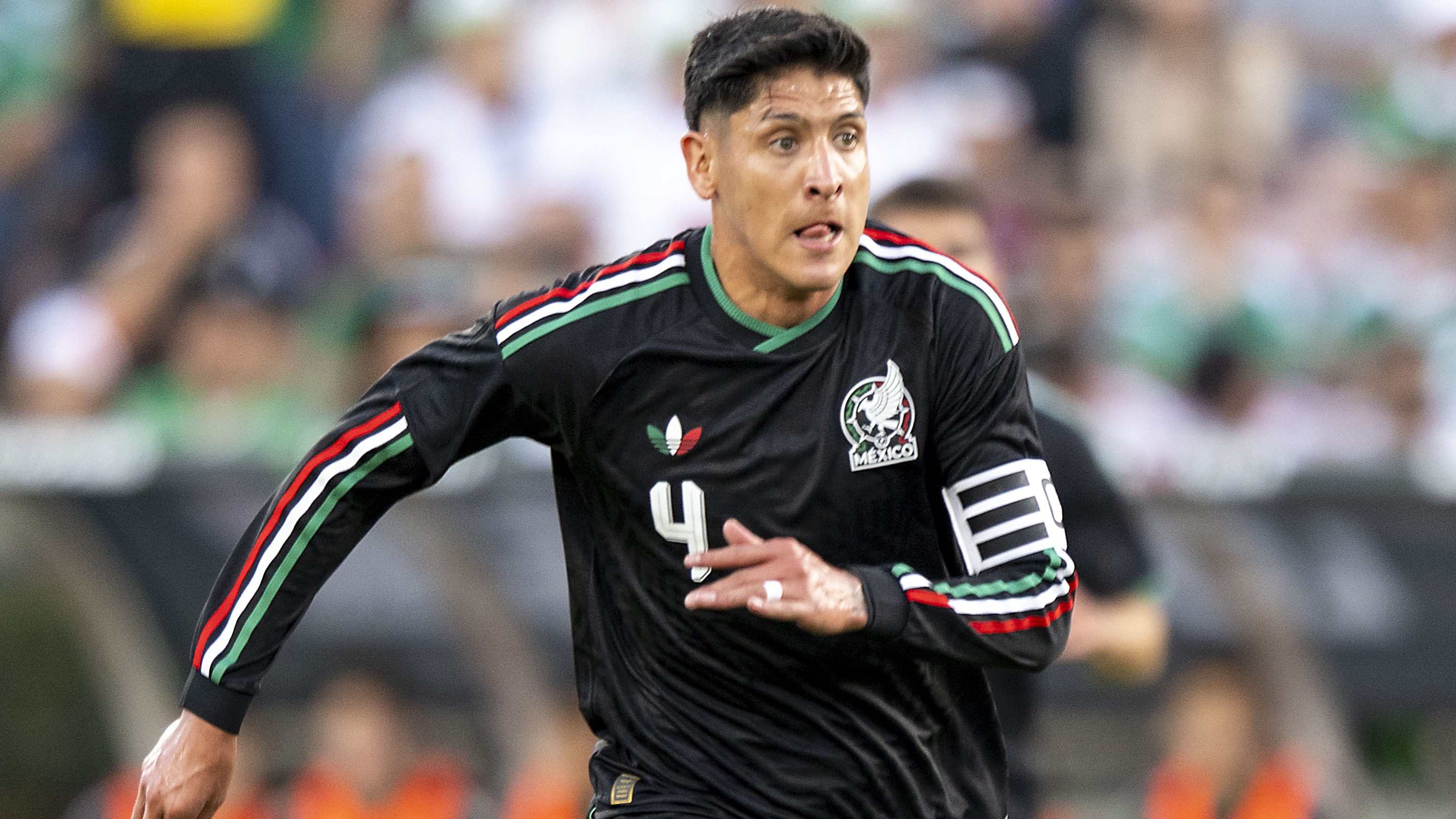 El Mundial podría alejar a Edson Álvarez de la segunda división