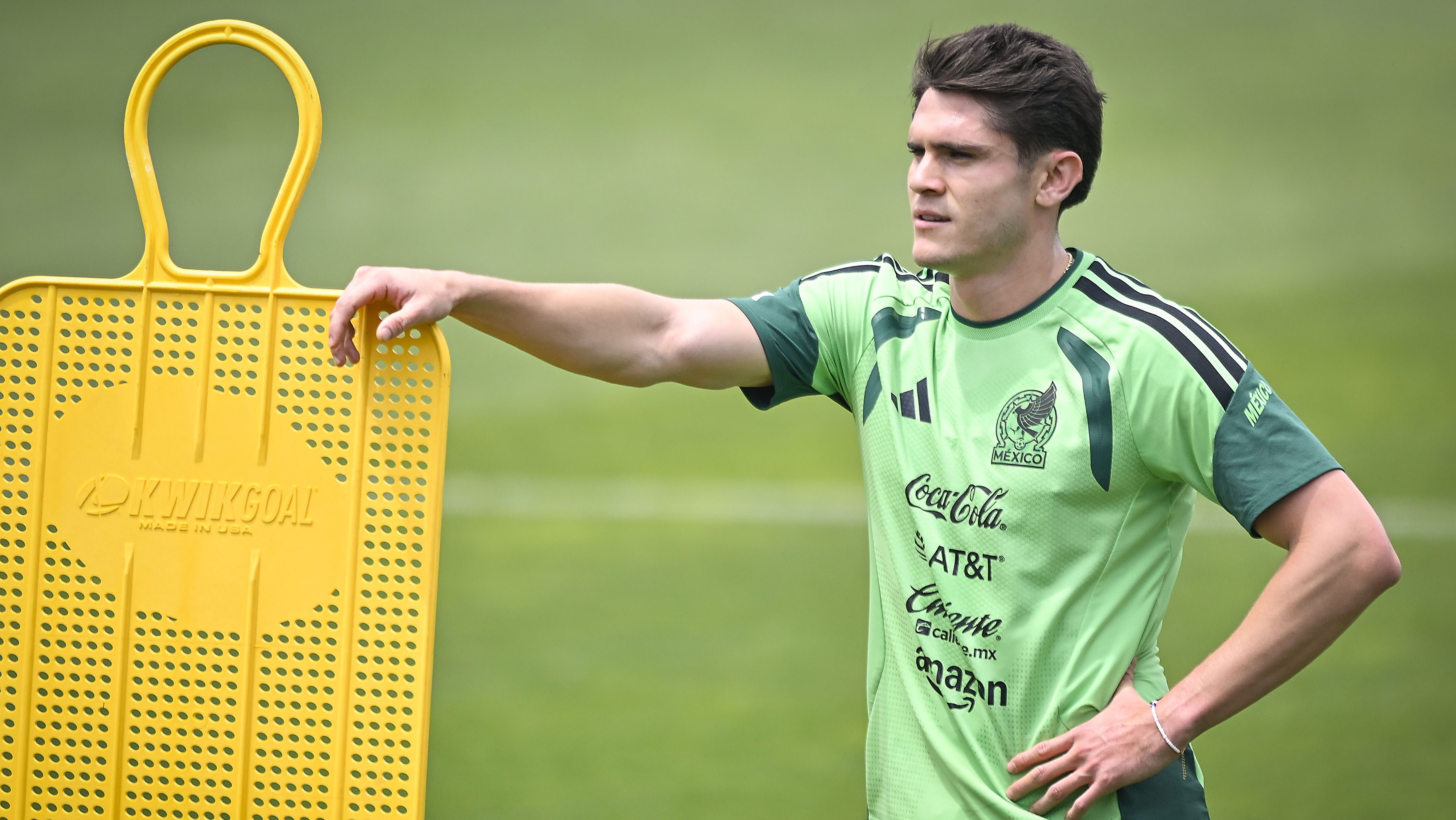 El “Vasco” Aguirre tendría definido el once inicial para debutar vs. Sudáfrica