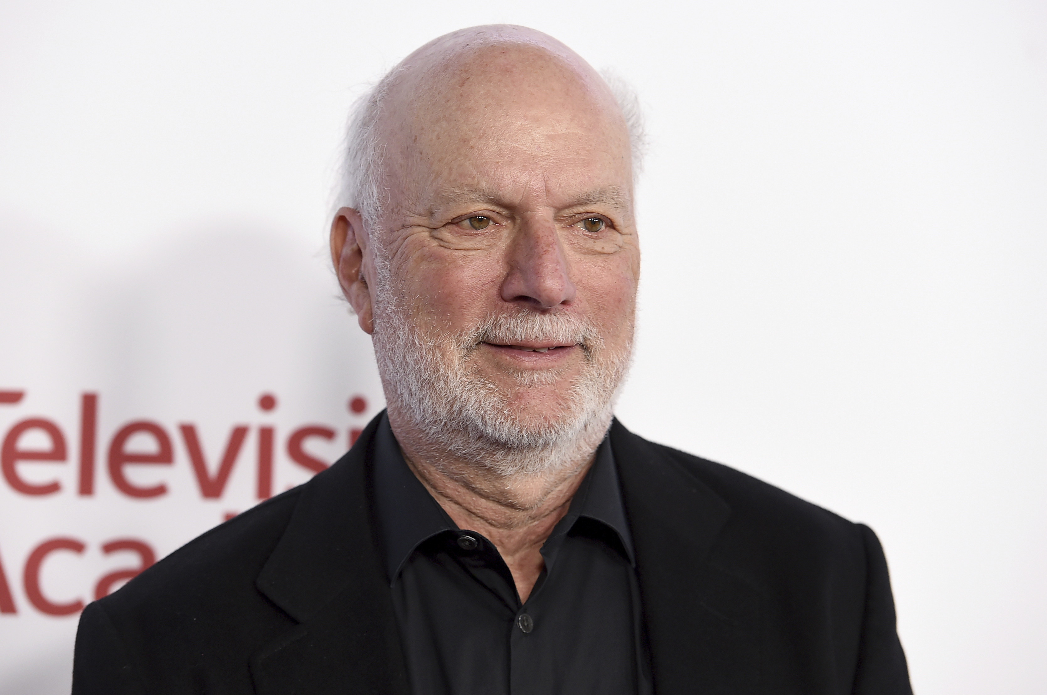 Muere James Burrows, director de "Cheers" y Friends", a los 85 años