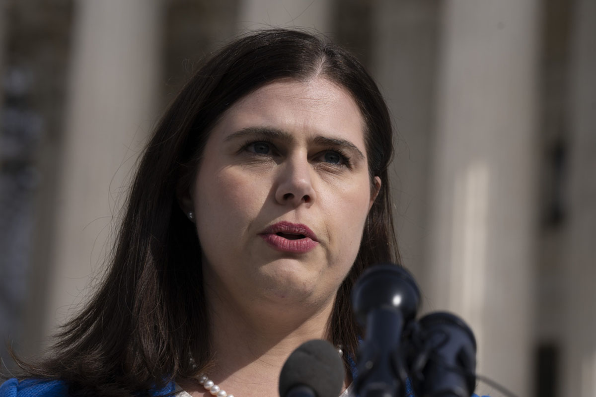 Demandan a secretaria de Estado de Colorado por permitirles votar quienes nunca han vivido allí