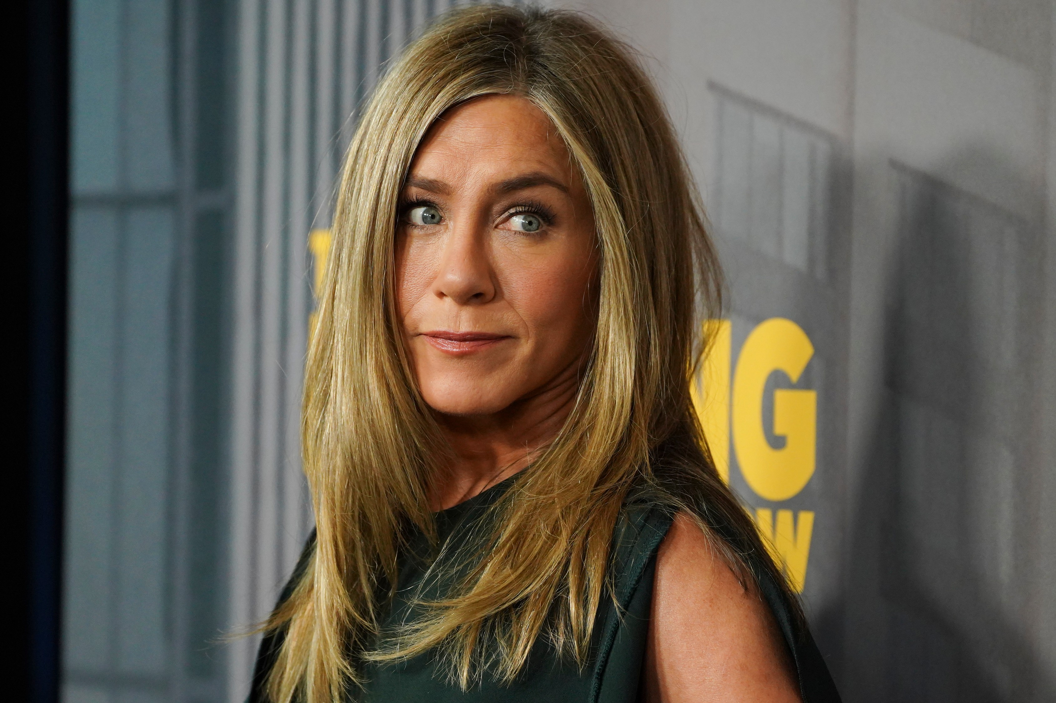 “Fue como un padre para mí”: La despedida de Jennifer Aniston a James Burrows