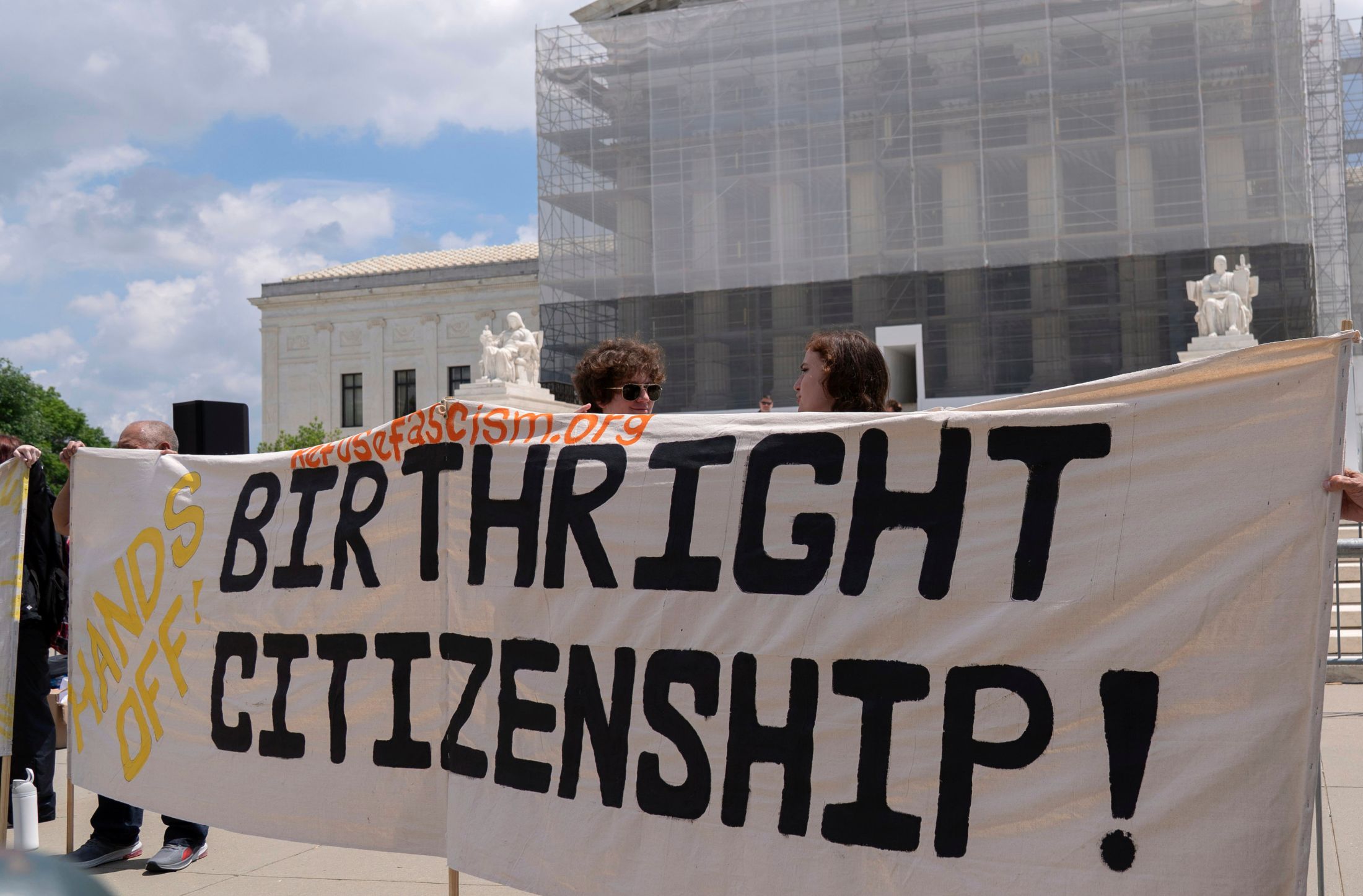 ACLU y sus defensores ganan un caso clave para las familias inmigrantes sobre la ciudadanía por nacimiento