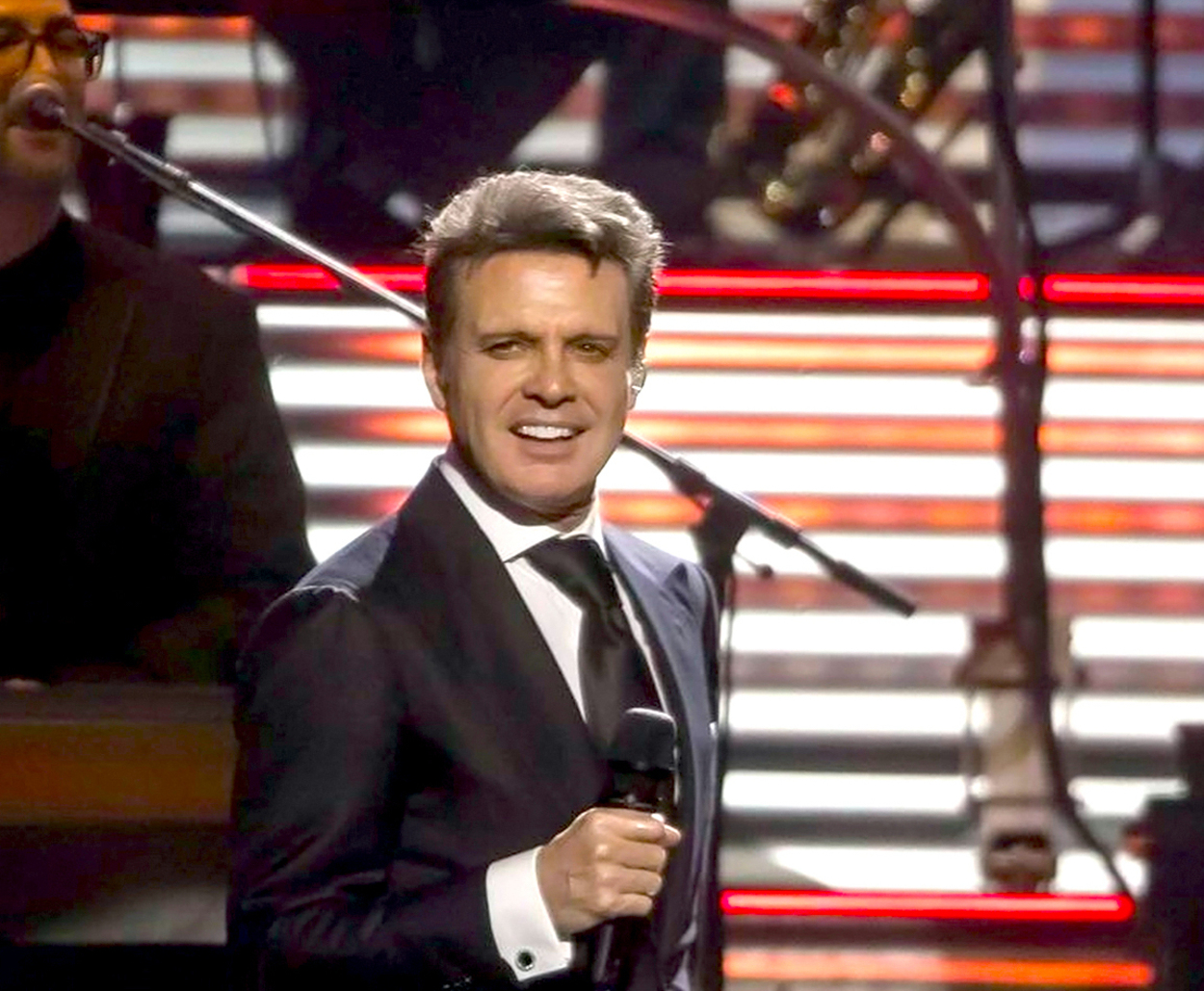 Luis Miguel fue dado de alta tras su operación de corazón