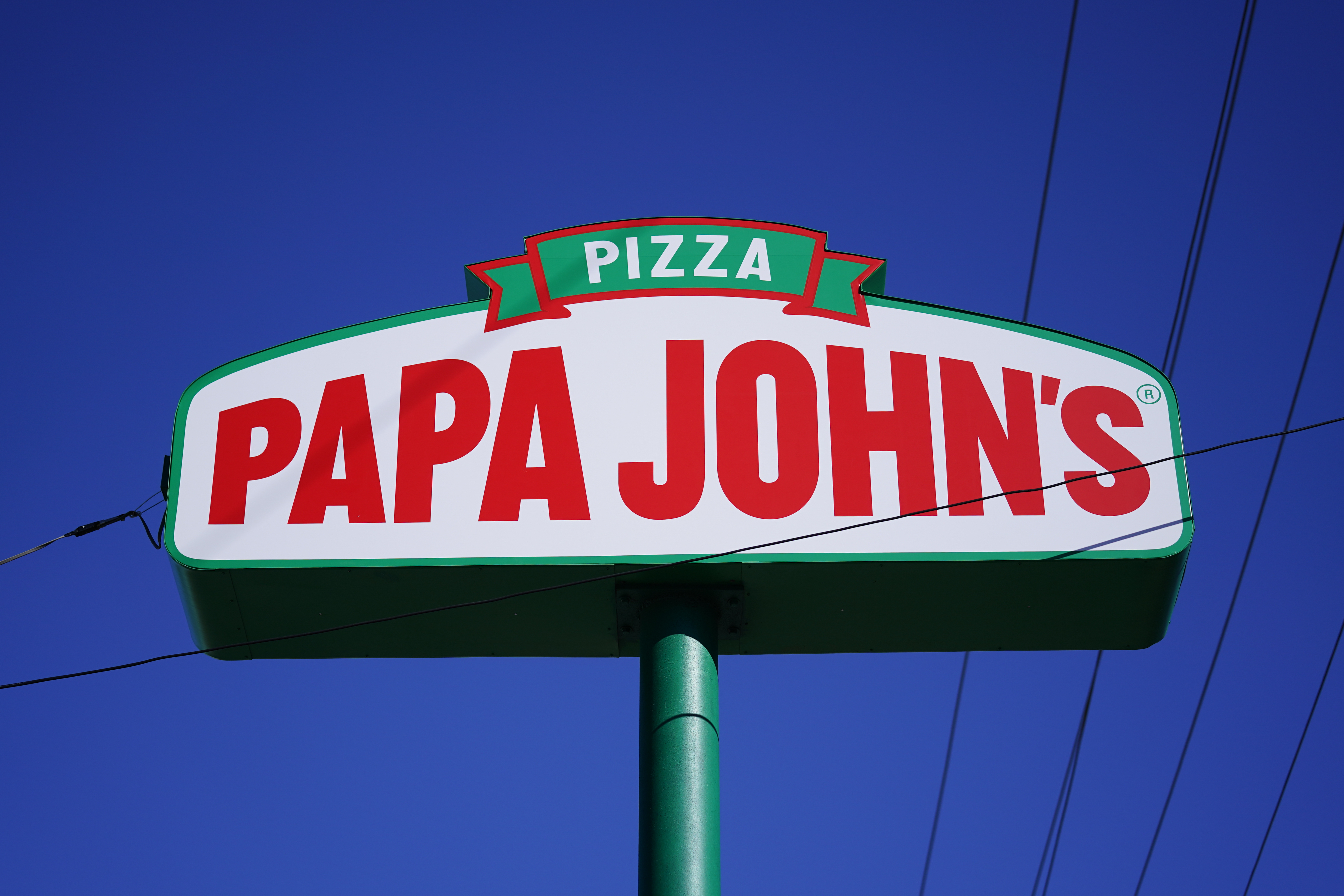 Papa John's anuncia el cierre de 44 tiendas en EE.UU. con el propósito de mejorar su rentabilidad