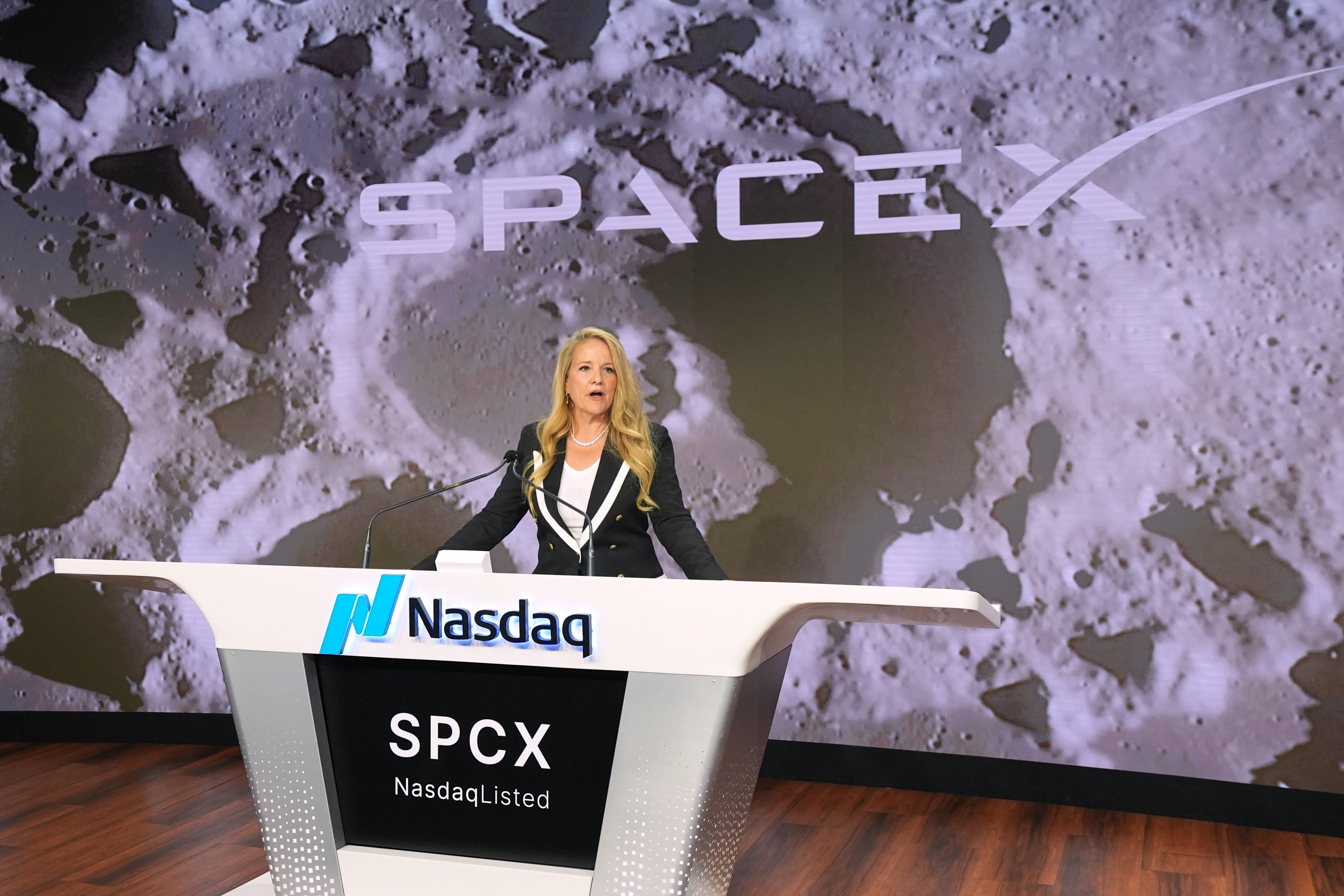 Cómo comprar acciones de SpaceX si eres inversionista minorista