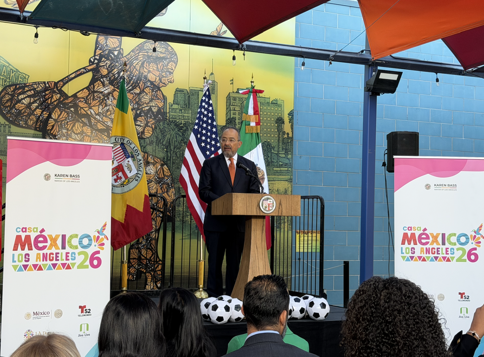 Casa México Los Ángeles abre las puertas para los aficionados del futbol