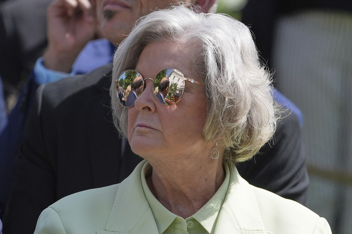 Susie Wiles, jefa de gabinete, descarta tener un pie fuera de la Casa Blanca