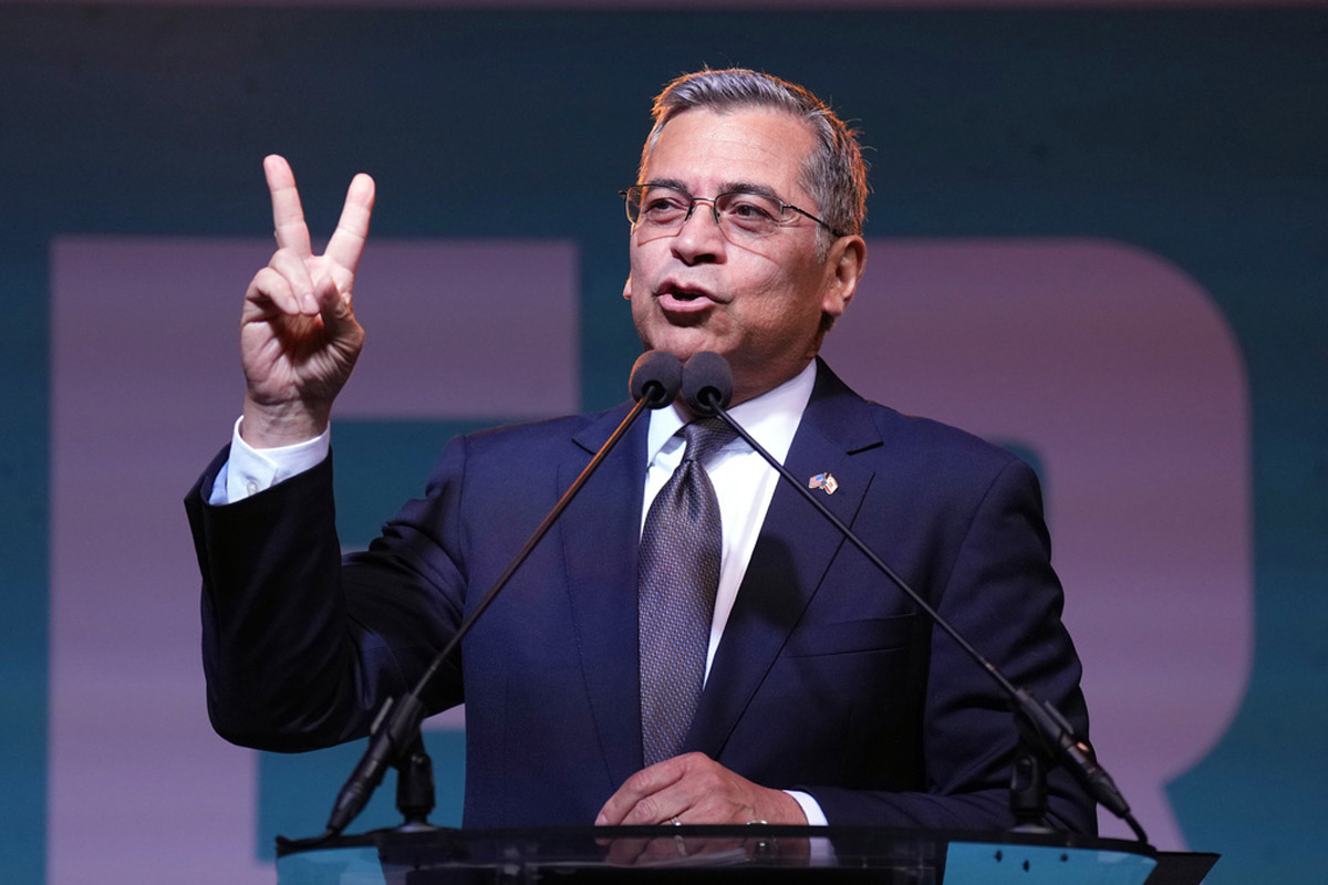 Xavier Becerra aseguró un lugar en la segunda vuelta de las elecciones a gobernador de California