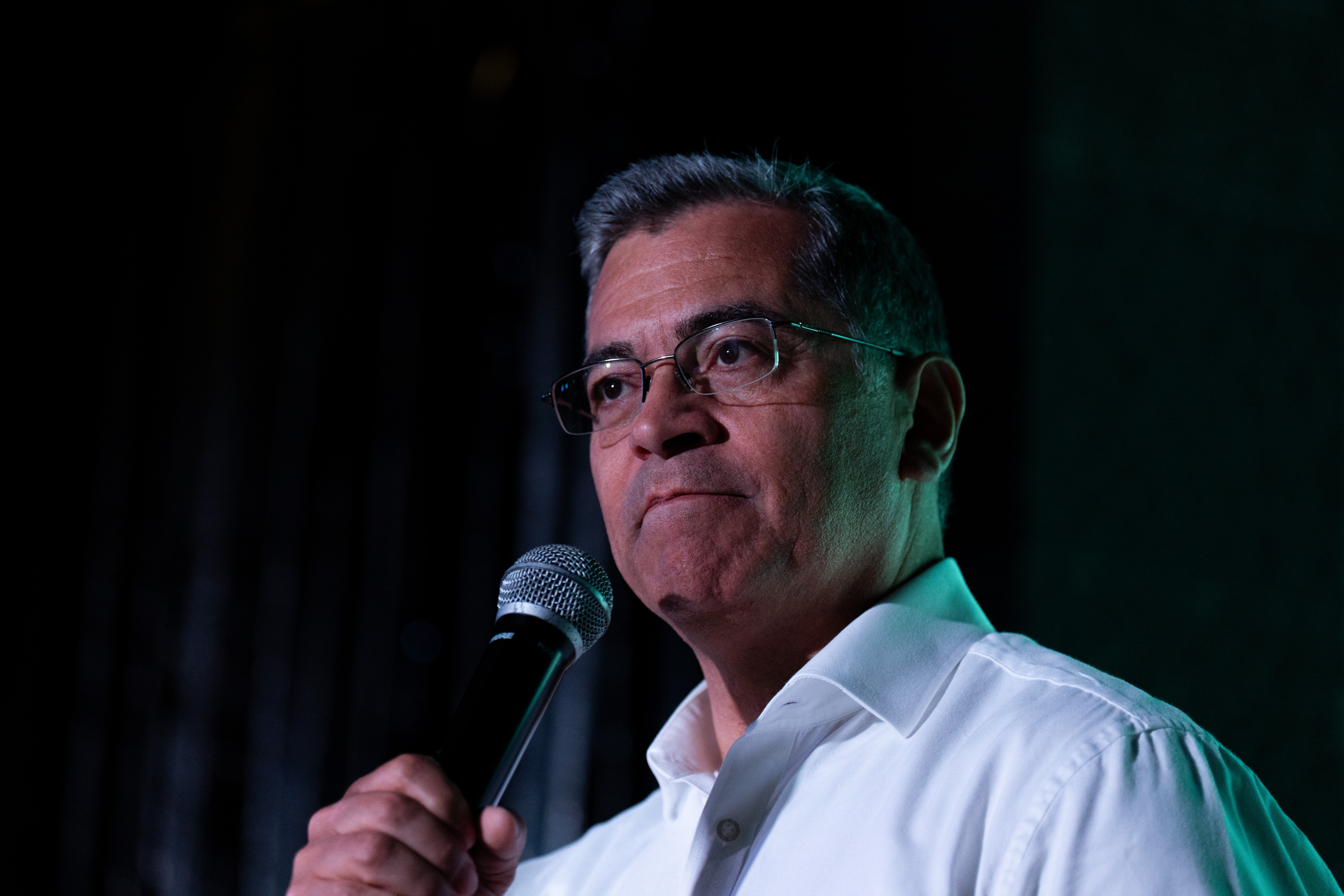 Cerradas contiendas electorales en las primarias de California