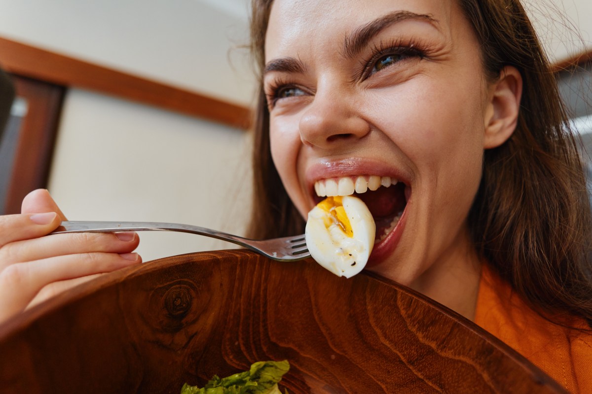 Cómo saber si estás comiendo demasiados huevos: 5 señales de alerta