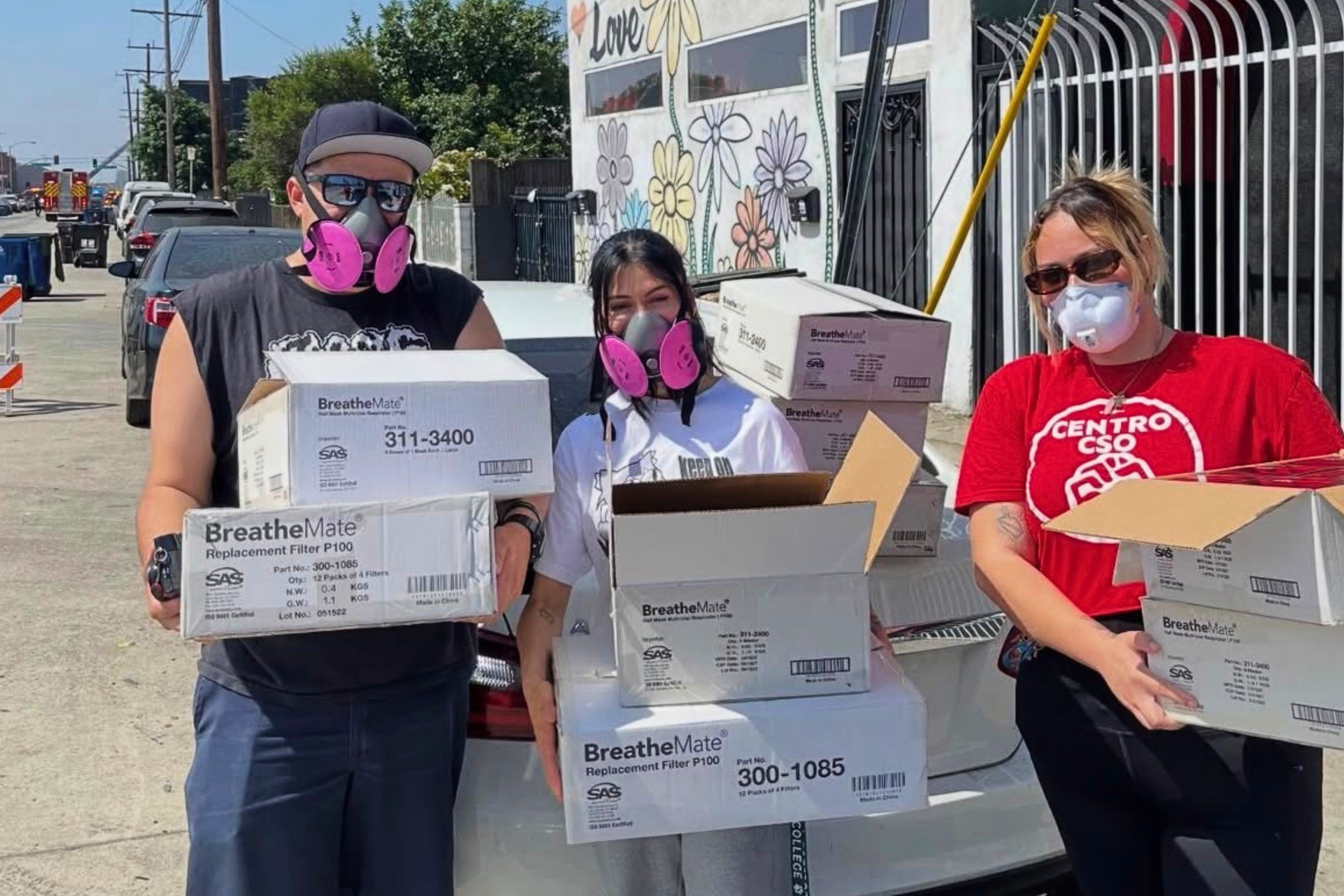 La comunidad de Boyle Heights se moviliza ante la emergencia por el incendio de Lineage