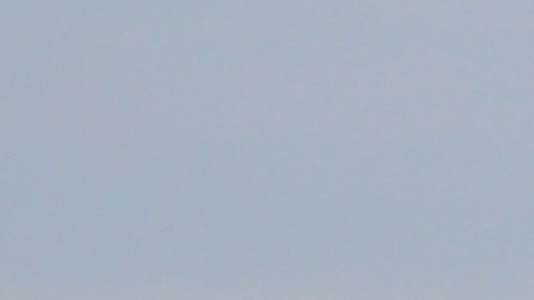 Horas después, un piloto de helicóptero también alertó sobre una aeronave de control remoto operando cerca del área.