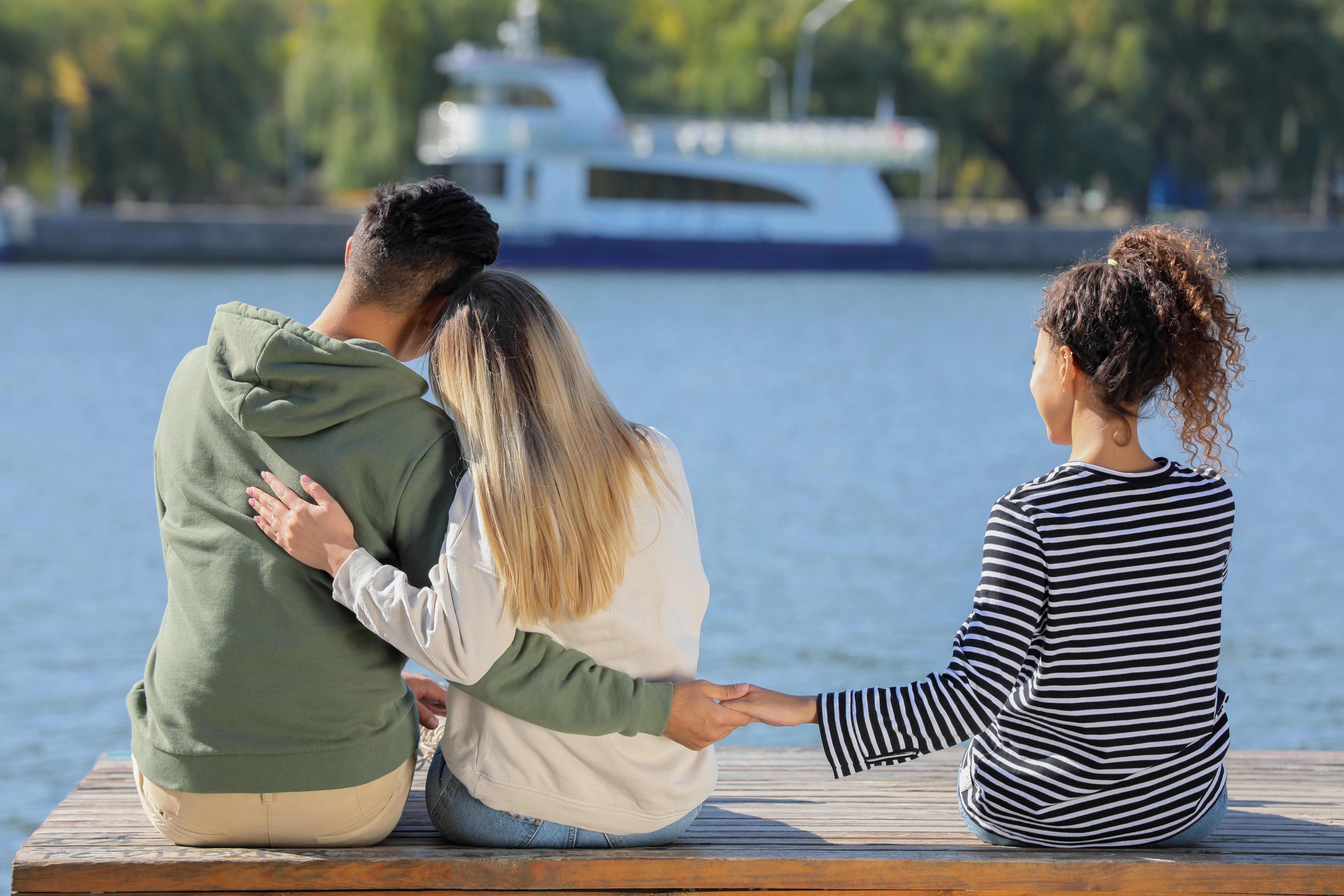 Qué signos del zodiaco sí tendrían una relación abierta contigo
