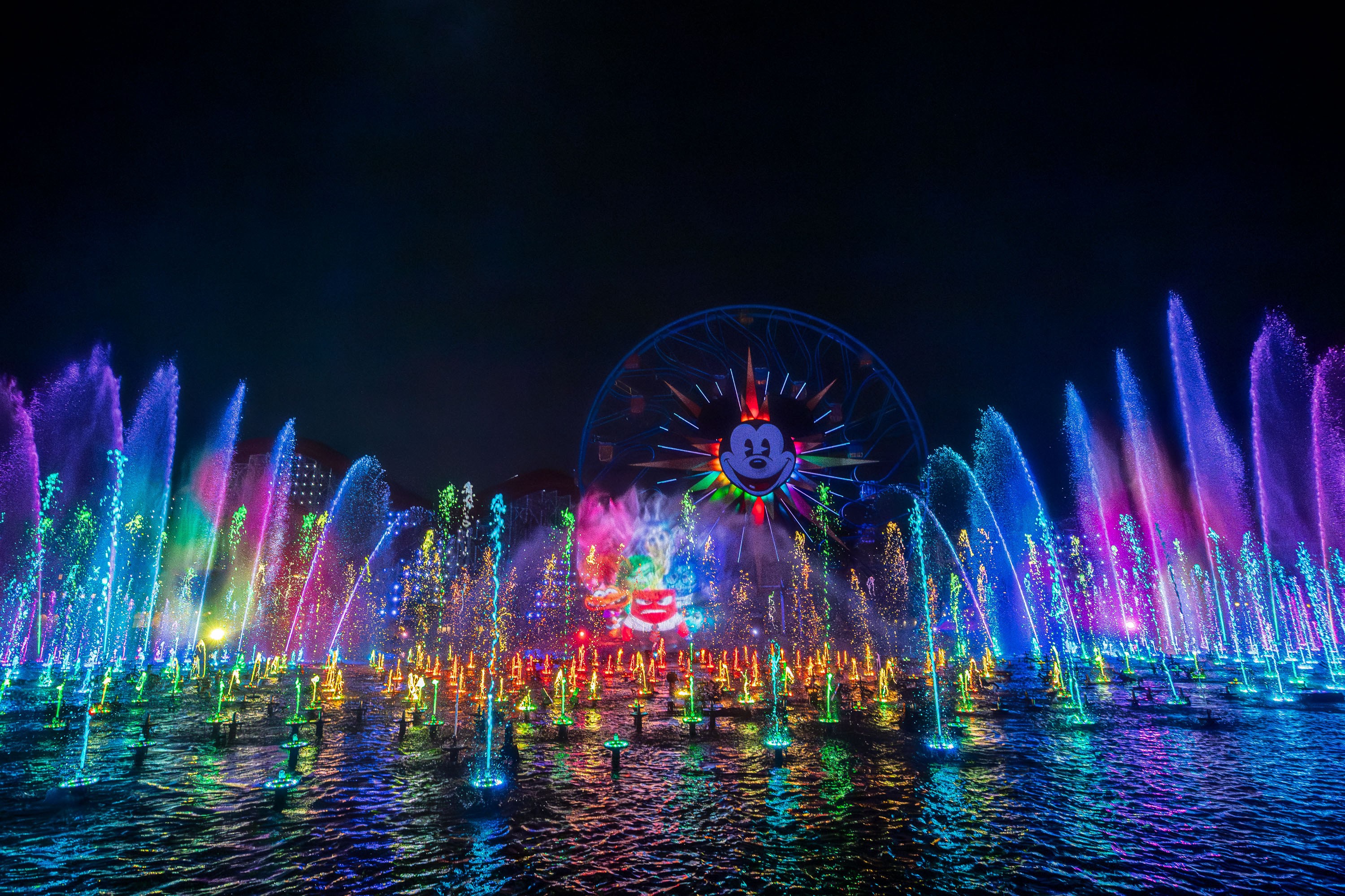 Este verano — y siempre— los niños mandan en Disneyland