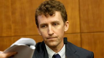 Patrick Clancy en el estrado de los testigos en el Tribunal Superior de Plymouth en Massachusetts.