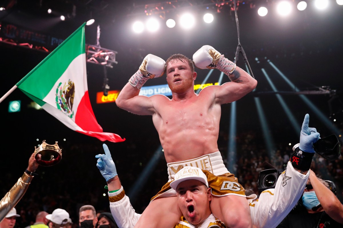 Se desata picante debate por los boxeadores mexicoamericanos tras declaraciones del Canelo Álvarez