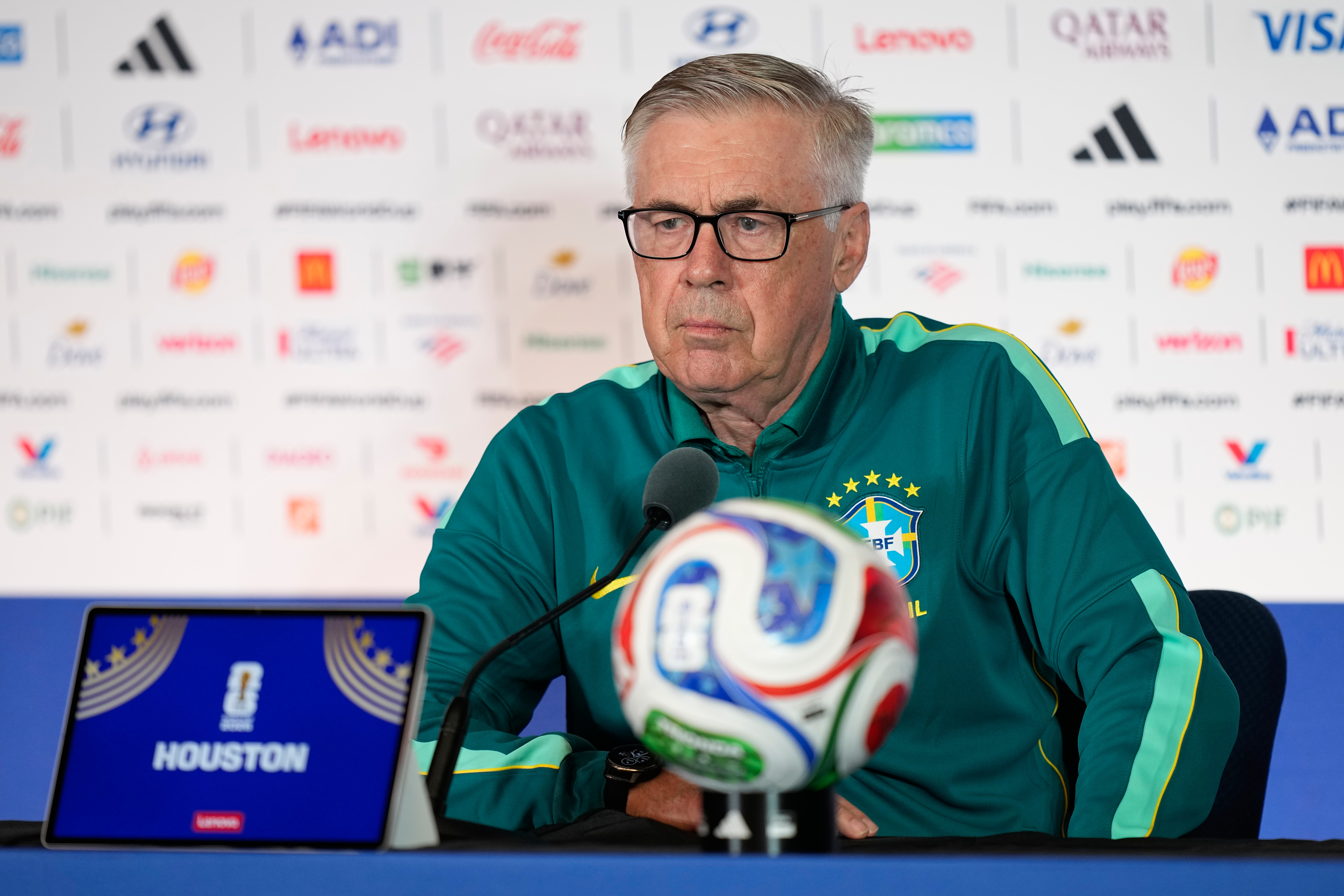 Brasil afrontará una renovación de jugadores de cara al próximo Mundial, según Ancelotti