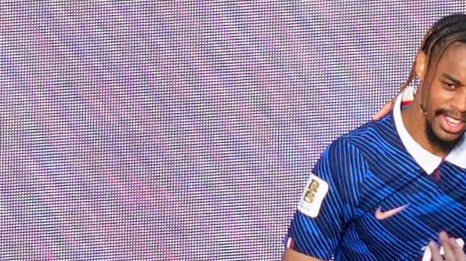 Francia se medirá a Paraguay.