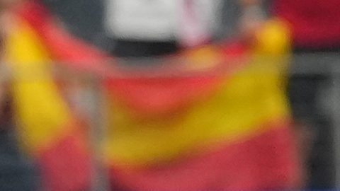 Mikel Oyarzabal cobra el penal con el que puso a España 1-0 momentáneamente en la semifinal contra Francia.