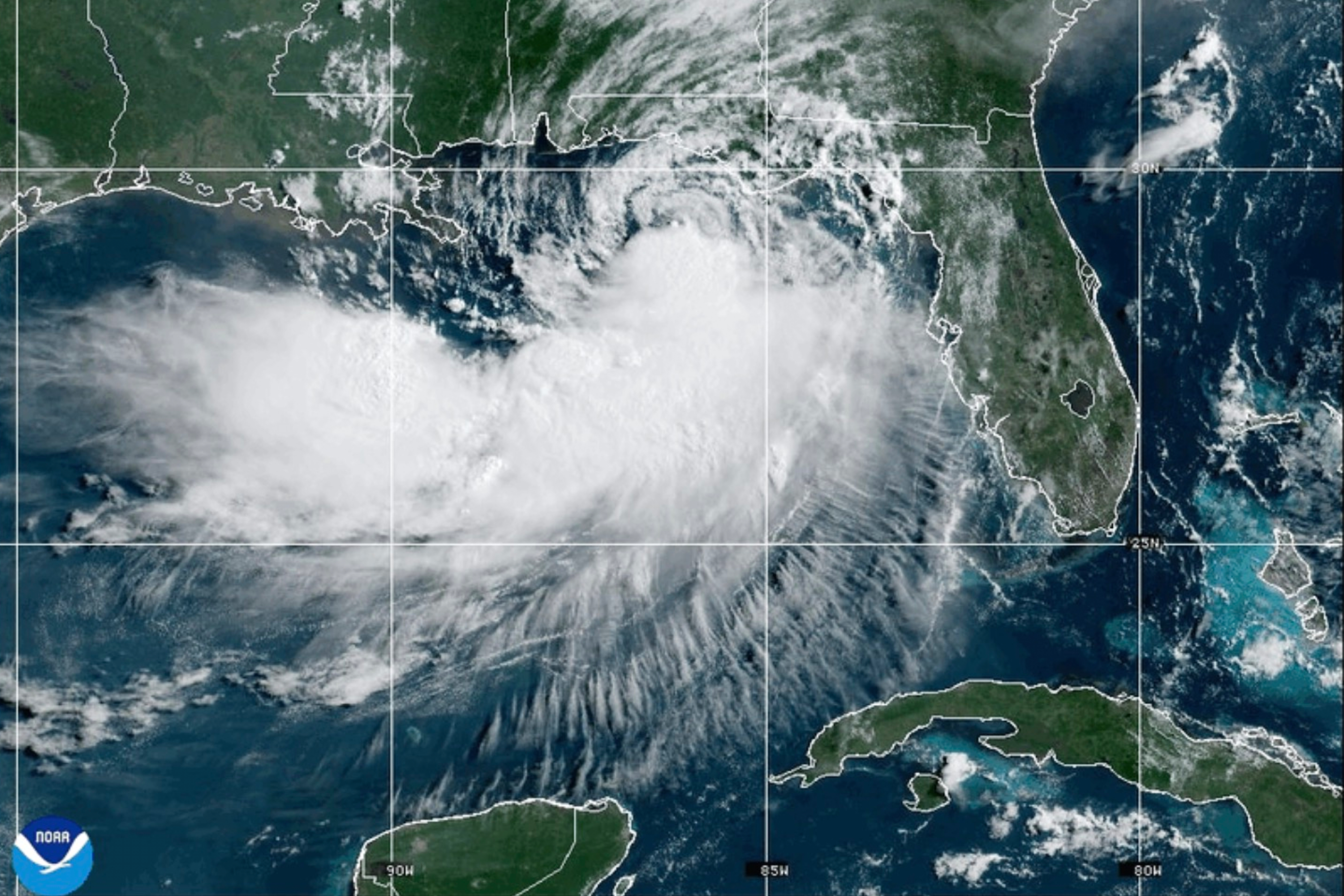 Bertha se fortalece como tormenta tropical: emiten alertas desde Florida hasta Louisiana