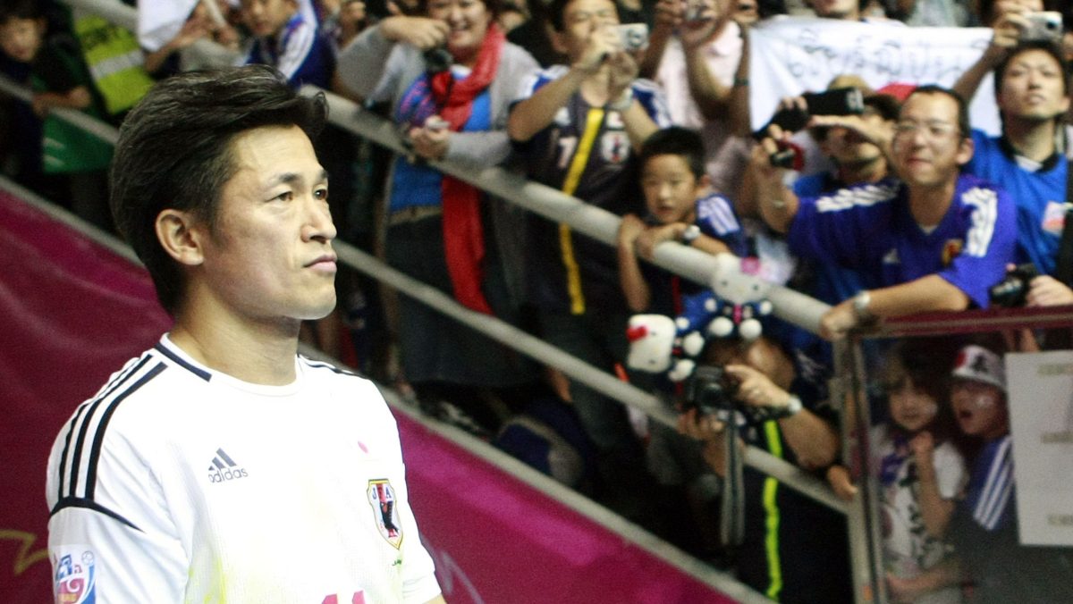 “King Kazu” Miura marca gol a los 59 años y agranda su leyenda en el futbol japonés