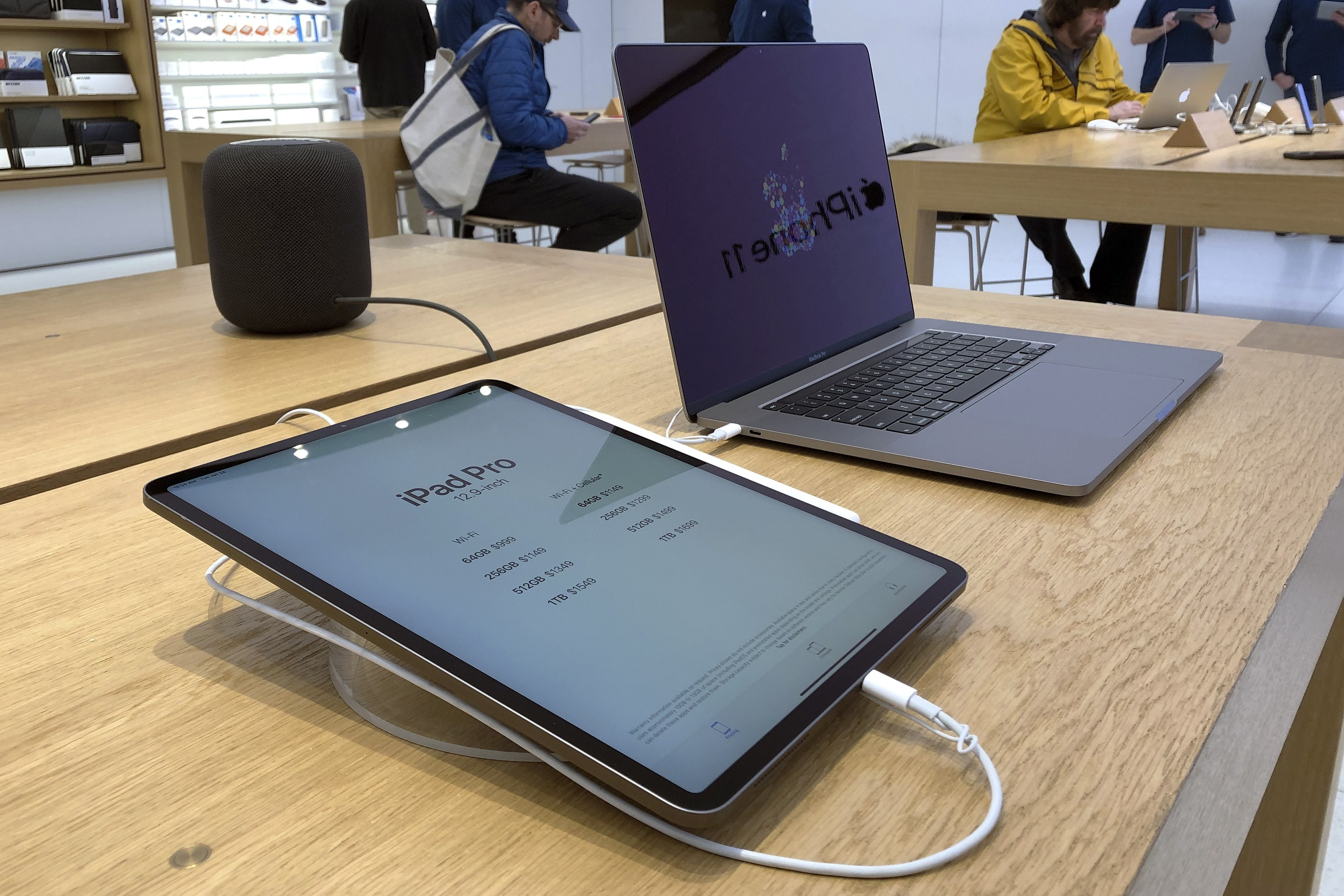Apple lanza ofertas de vuelta a clases con hasta 72% de descuento