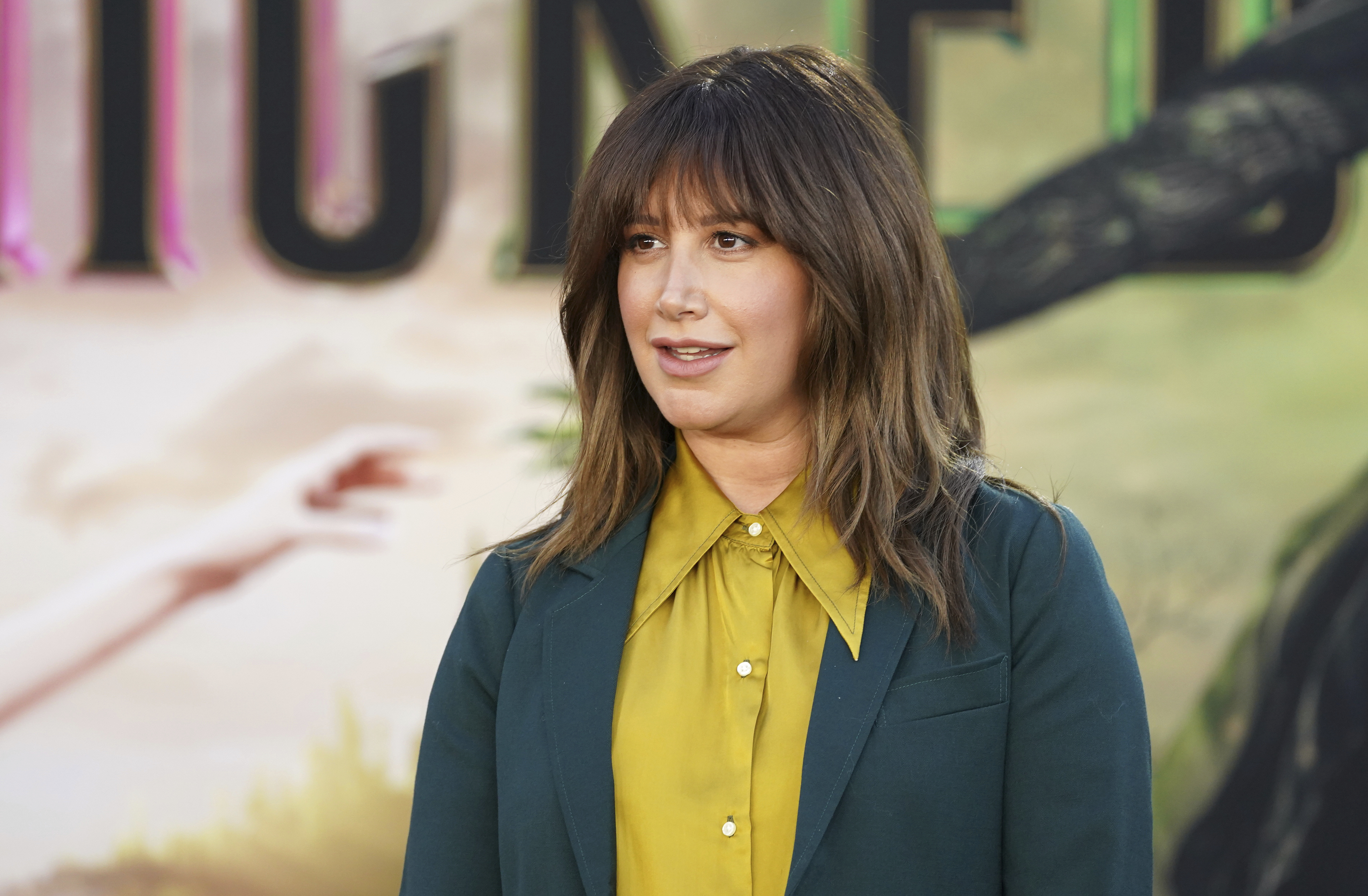 Ashley Tisdale convierte su experiencia como madre en la comedia negra “Toxic Moms” para Netflix