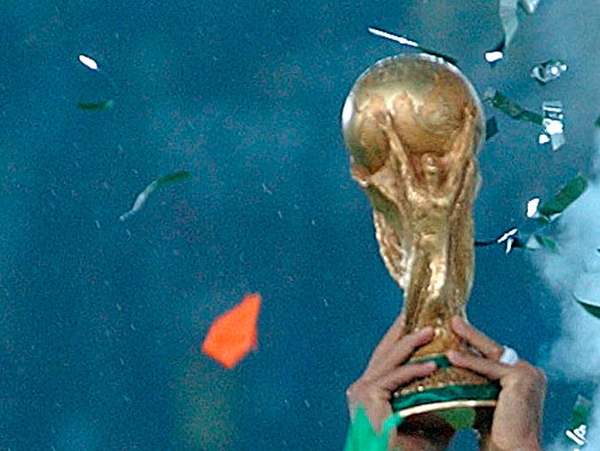 Cafú jugó con Brasil la final de los Mundiales 1994, 1998 y 2022, siendo campeón en esta última.