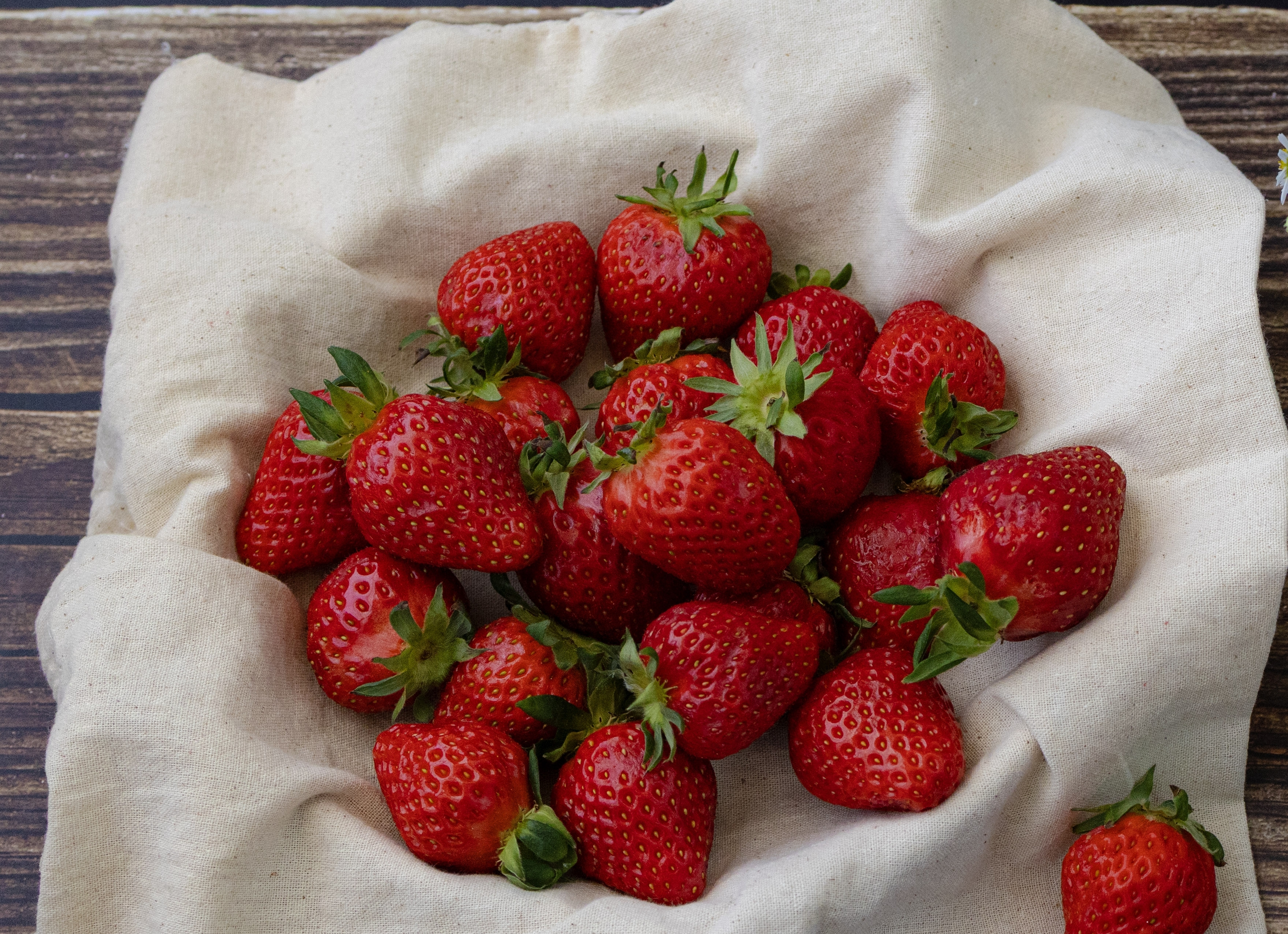 Truco para que tus fresas duren más tiempo y no se llenen de moho