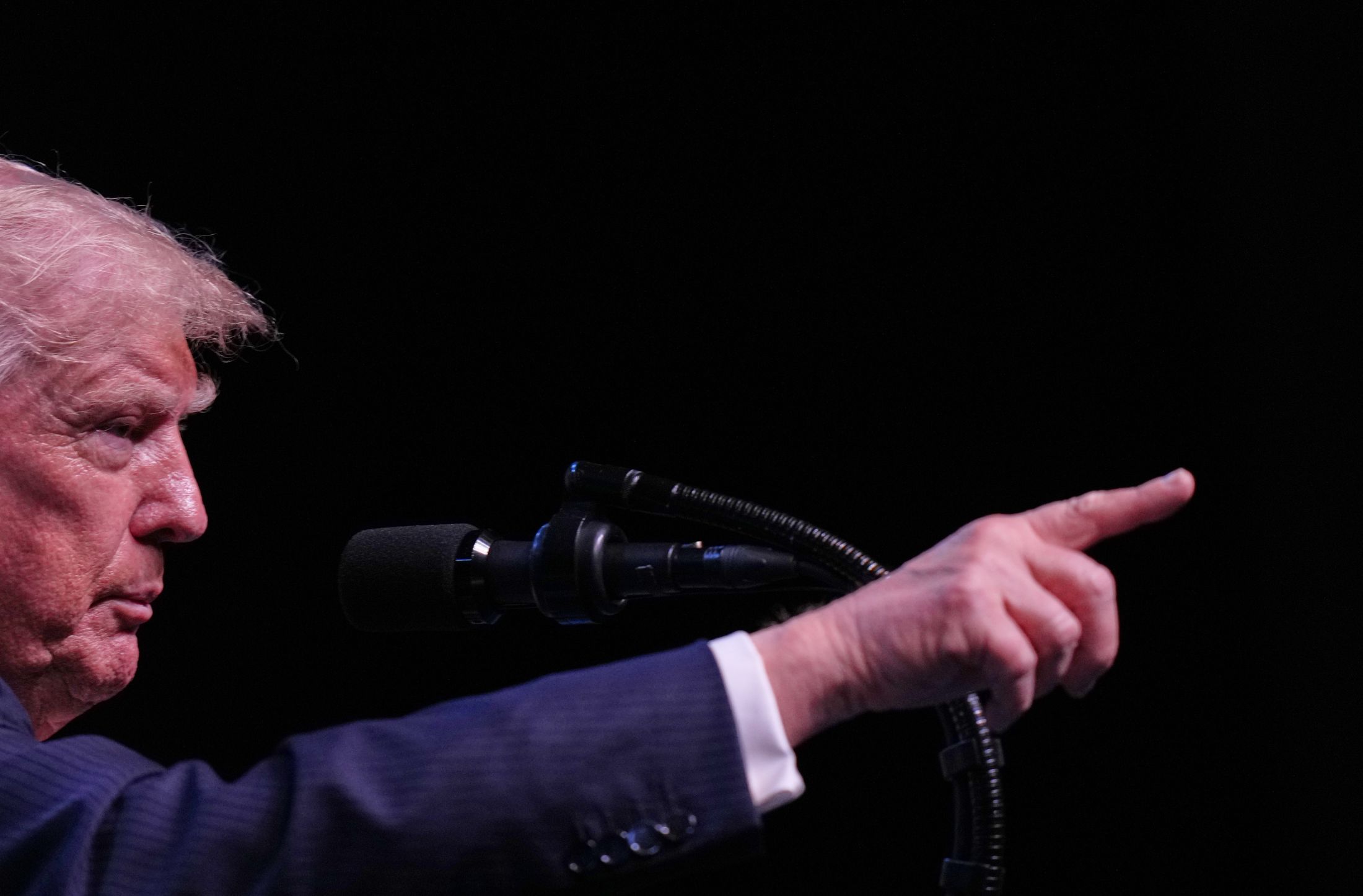 Trump busca que el Supremo reabra el caso sobre la ciudadanía por nacimiento