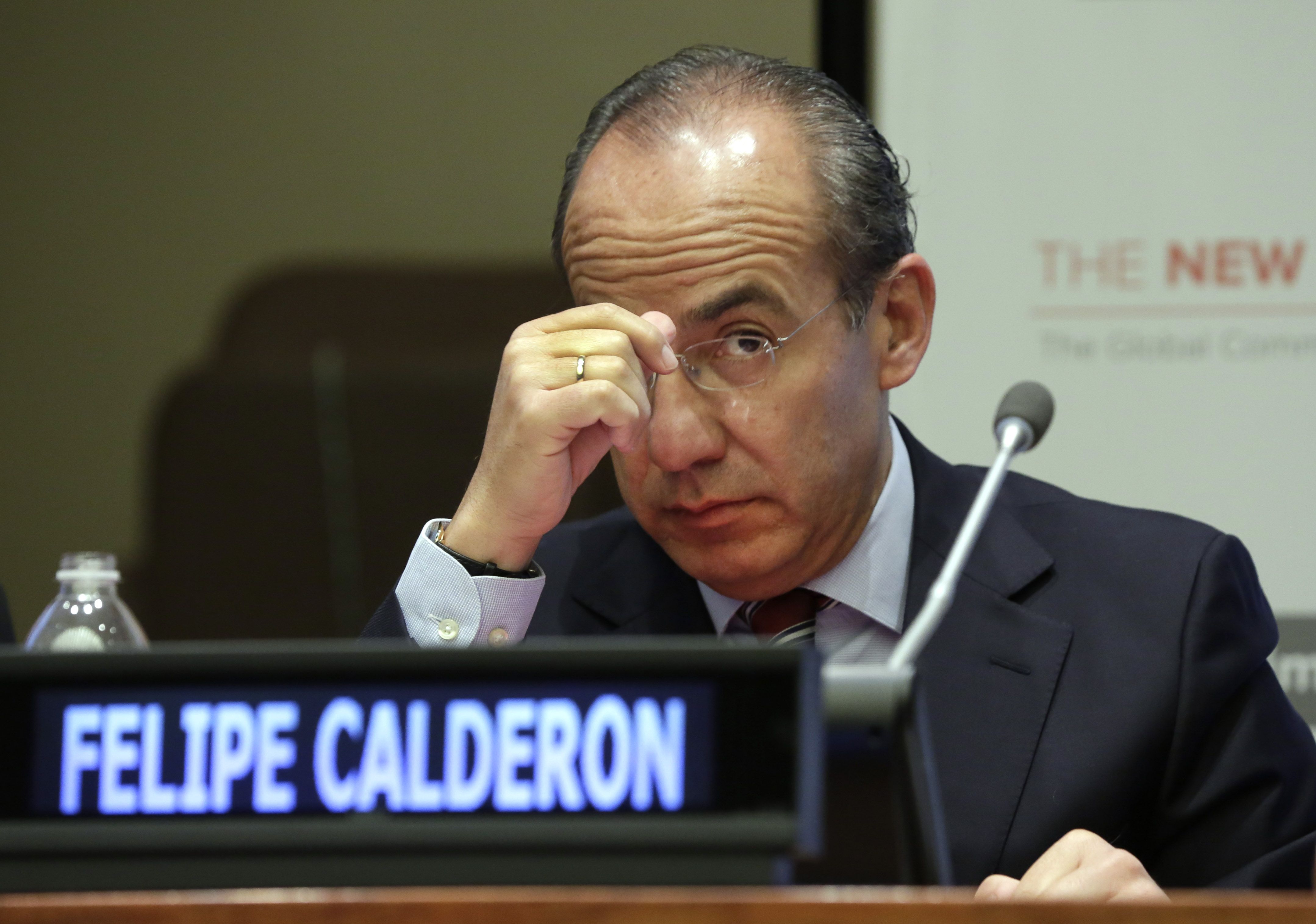 Felipe Calderón compara a México con Venezuela y lanza crítica al Poder Judicial
