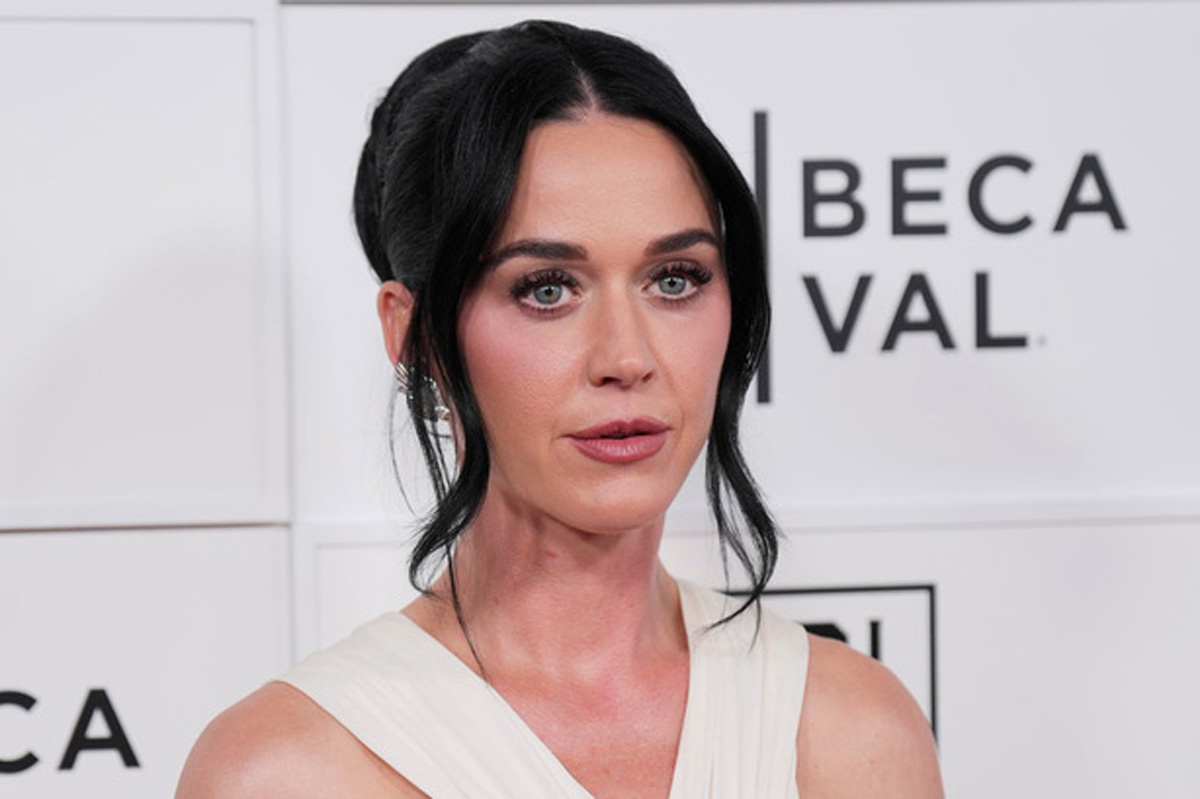 Katy Perry se molesta con la Casa Blanca por usar una de sus canciones en un video donde ataca a Irán