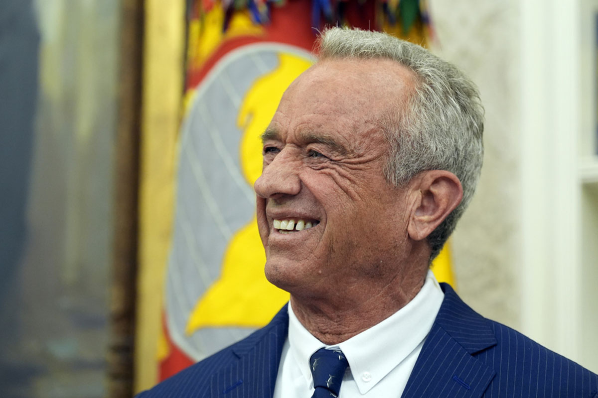 Kennedy Jr. lanza programa para enseñarles a los estadounidenses cómo cocinar alimentos saludables