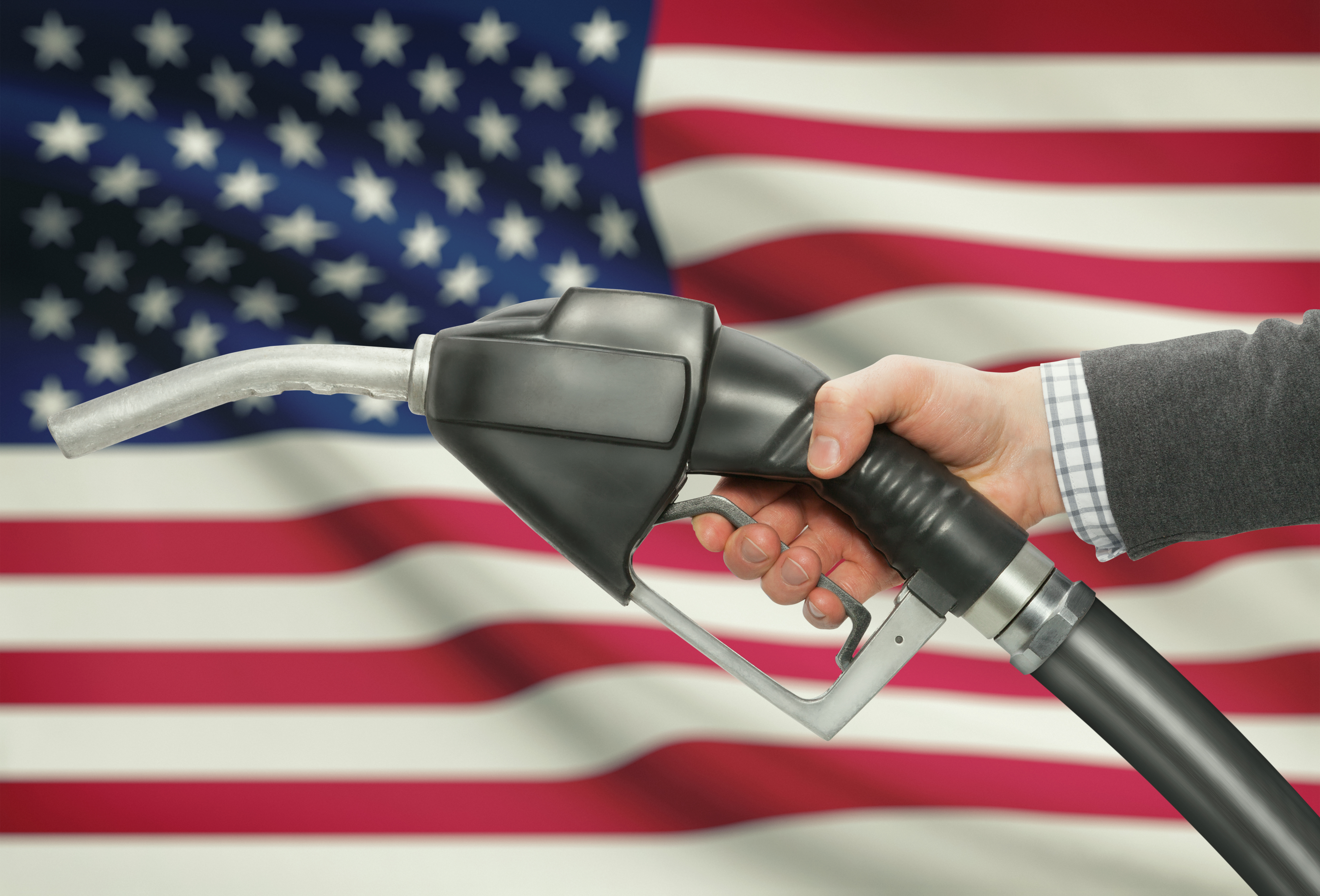La Casa Blanca presume gasolina barata a $3.47 el galón de la red Freedom Fuel