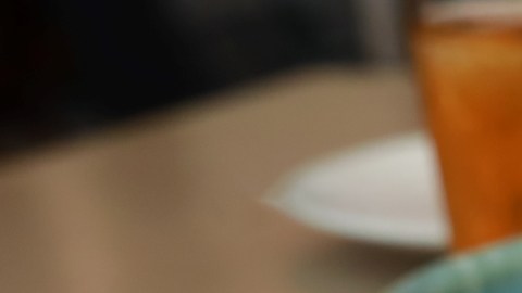 Restringir las horas de comida puede reducir el deterioro cognitivo en la vejez, según estudio