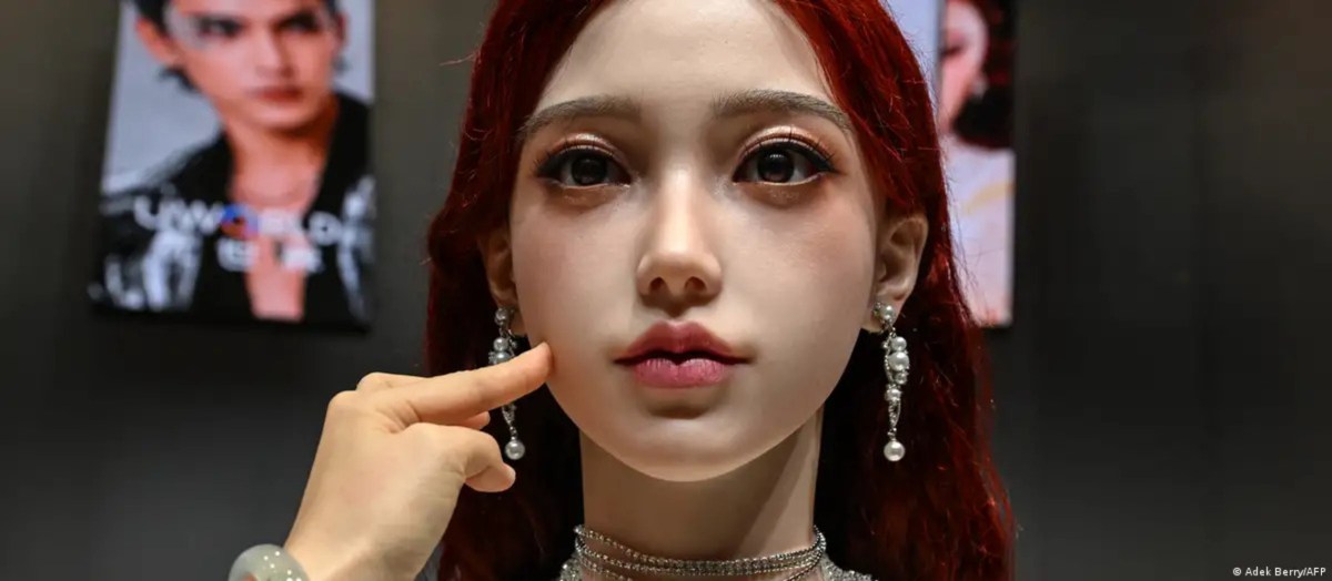 China apuesta por robots hiperrealistas para combatir la soledad: prometen compañía y “amor eterno”