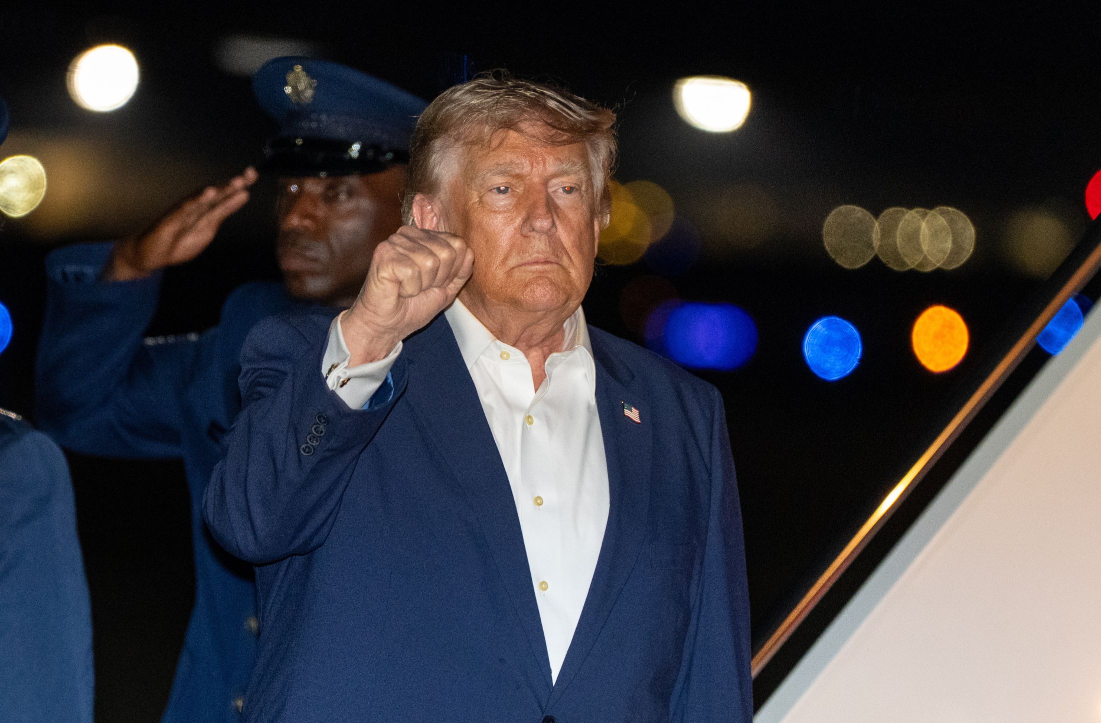 Trump arremete contra Europa y vincula la migración con el deterioro de las naciones