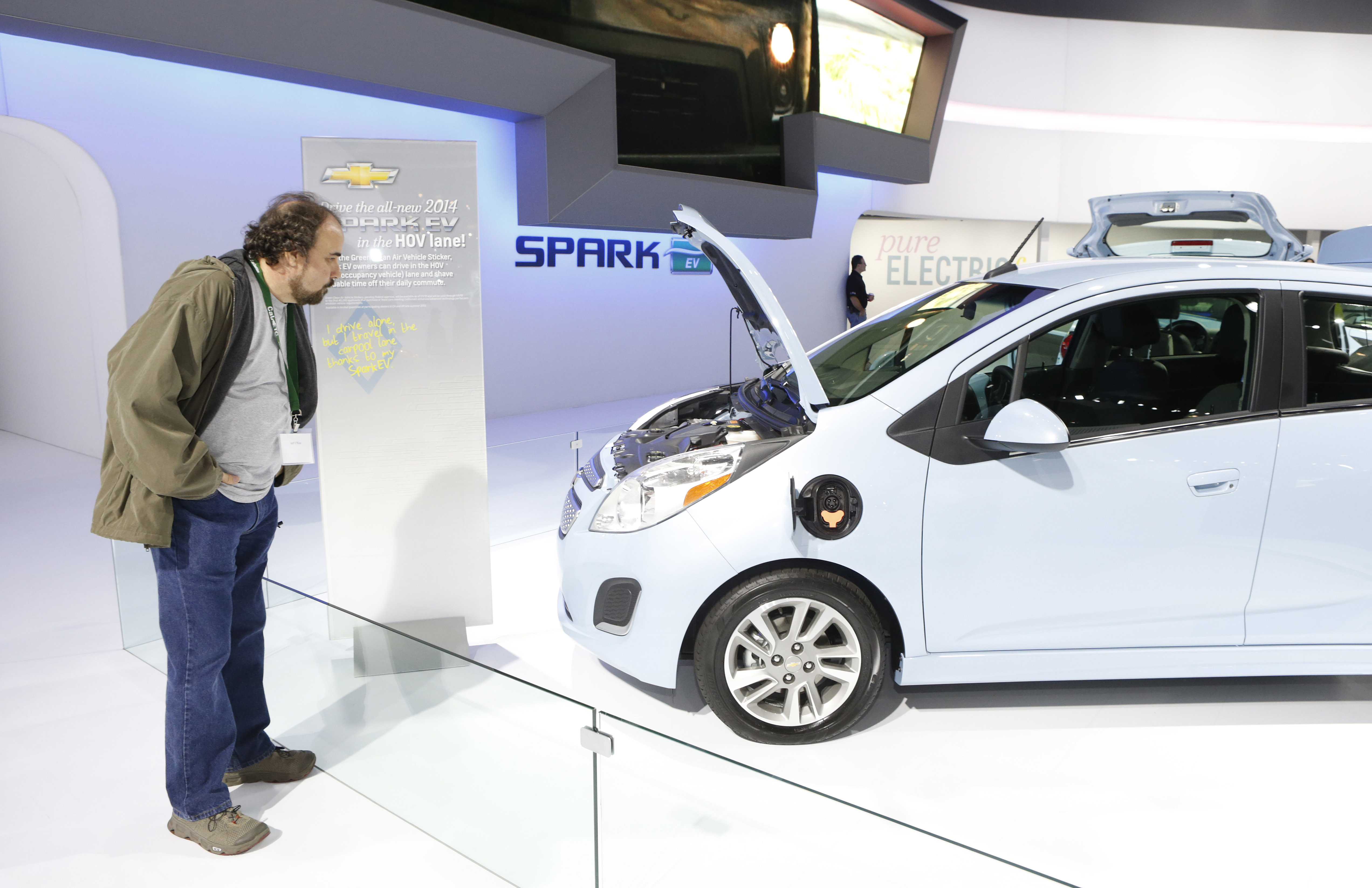 California lanza reembolso de $3,500 para compra de vehículos eléctricos